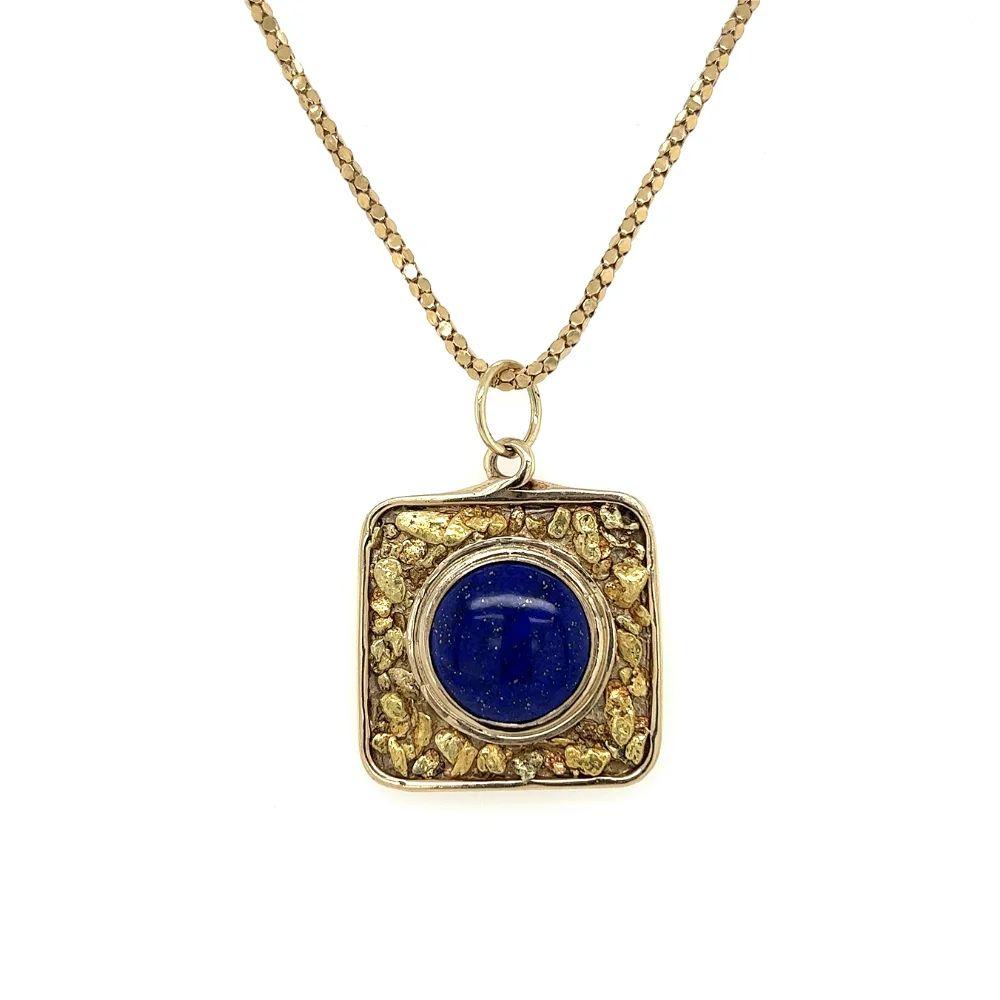 Round Cut Vintage 3 Carat Lapis Lazuli Square Gold Nugget Pendant Necklace For Sale