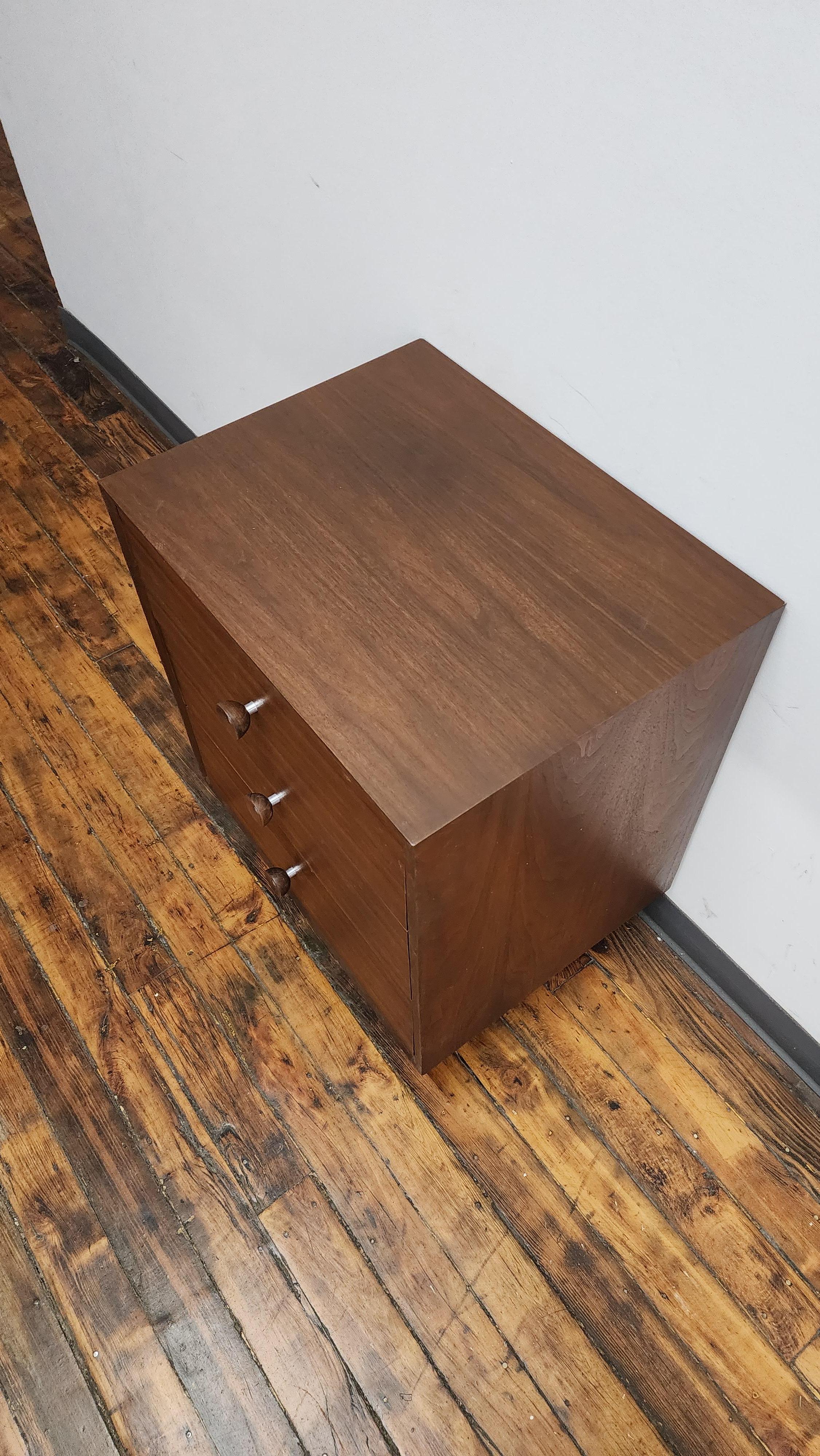 Mid-20th Century Vintage 3 Drawer Dresser by George Nelson for Herman Miller For Sale