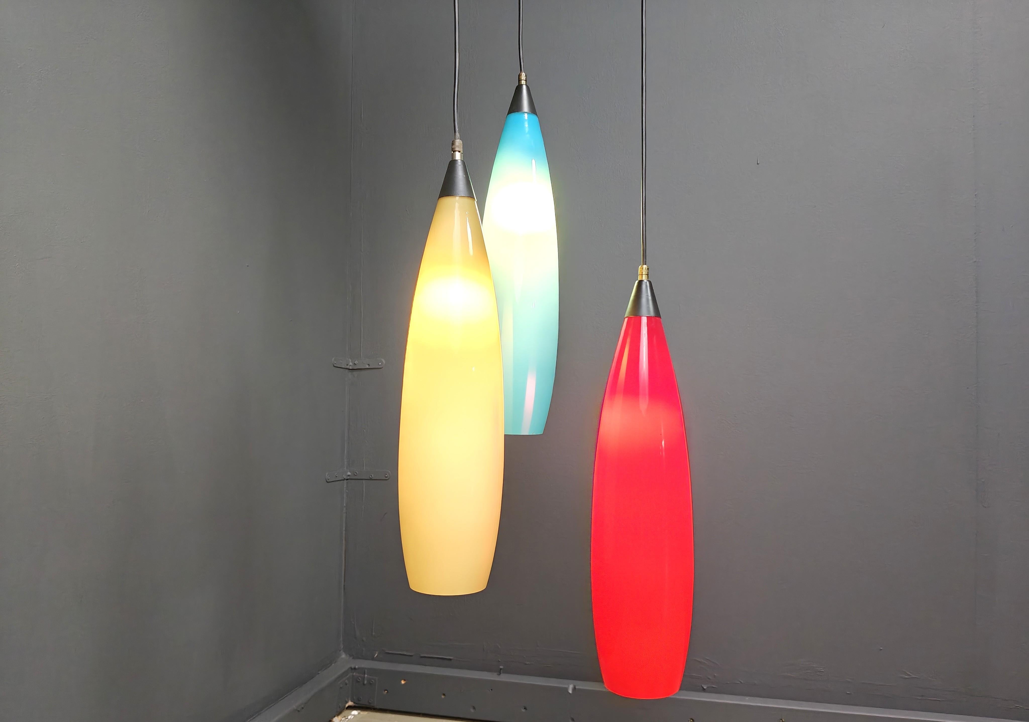 Vintage 3 glass pendant lights by Vistosi, 1970s In Good Condition For Sale In Leuven, Vlaams Gewest