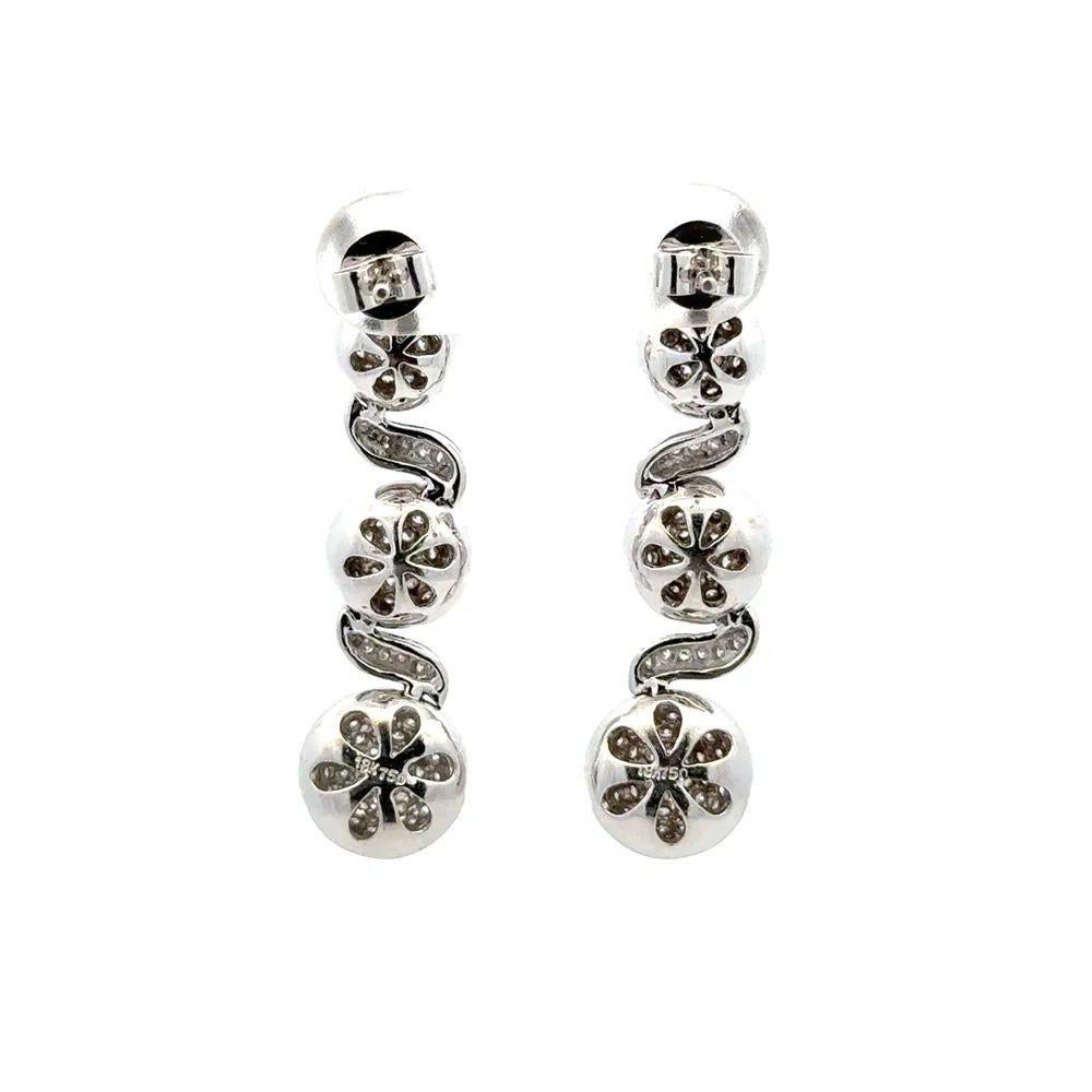 Pendientes de gota de oro vintage con 3 diamantes RBC pavé en Excelente estado para la venta en Montreal, QC