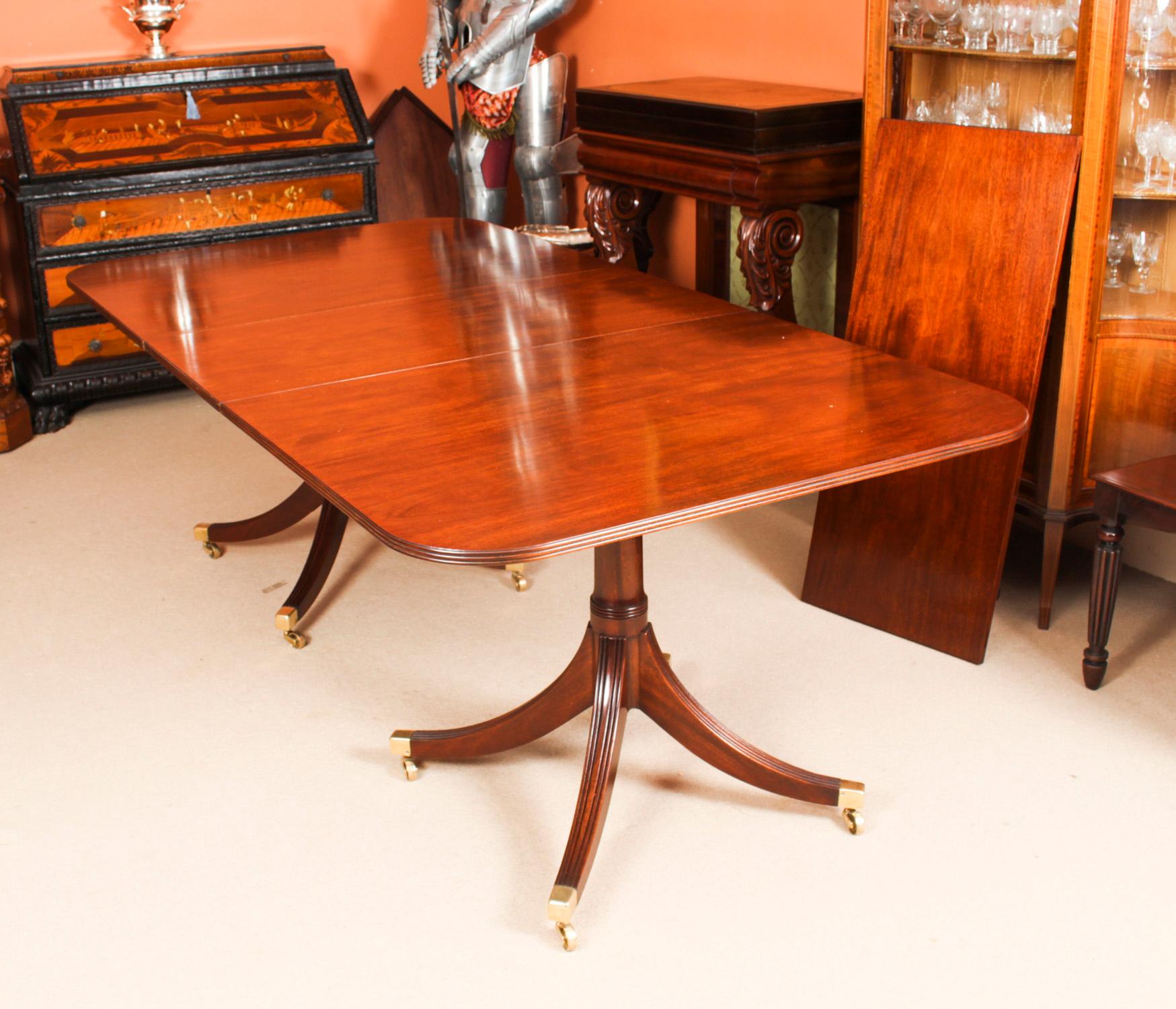 Late 20th Century Vintage 3 Pillar Dining Table by William Tillman & 10 Dining Chairs 20th C