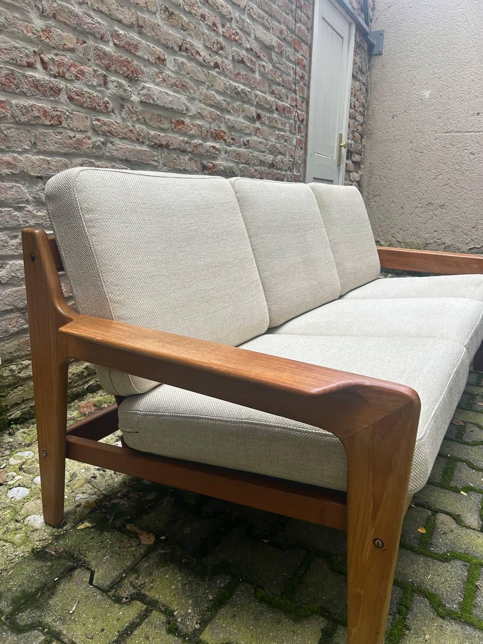 Mid-20th Century Vintage 3-Seater Sofa by Arne Wahl Iverson for KOMFORT For Sale
