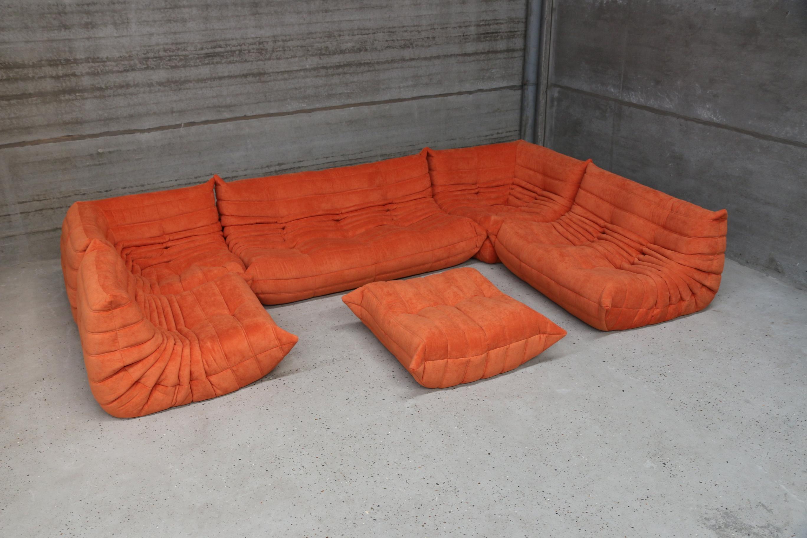 CERTIFIED  Ligne Roset TOGO 3-Seat in Free Stain Orange fabric, DIAMOND QUALITY For Sale 2