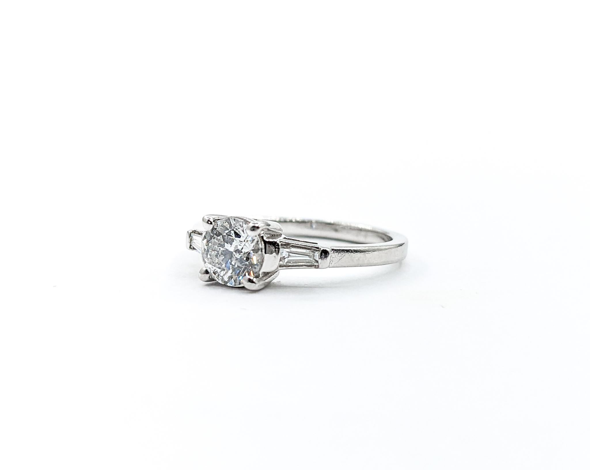 vintage 3-stone design Diamond Engagement Ring In Platinum For Sale 2