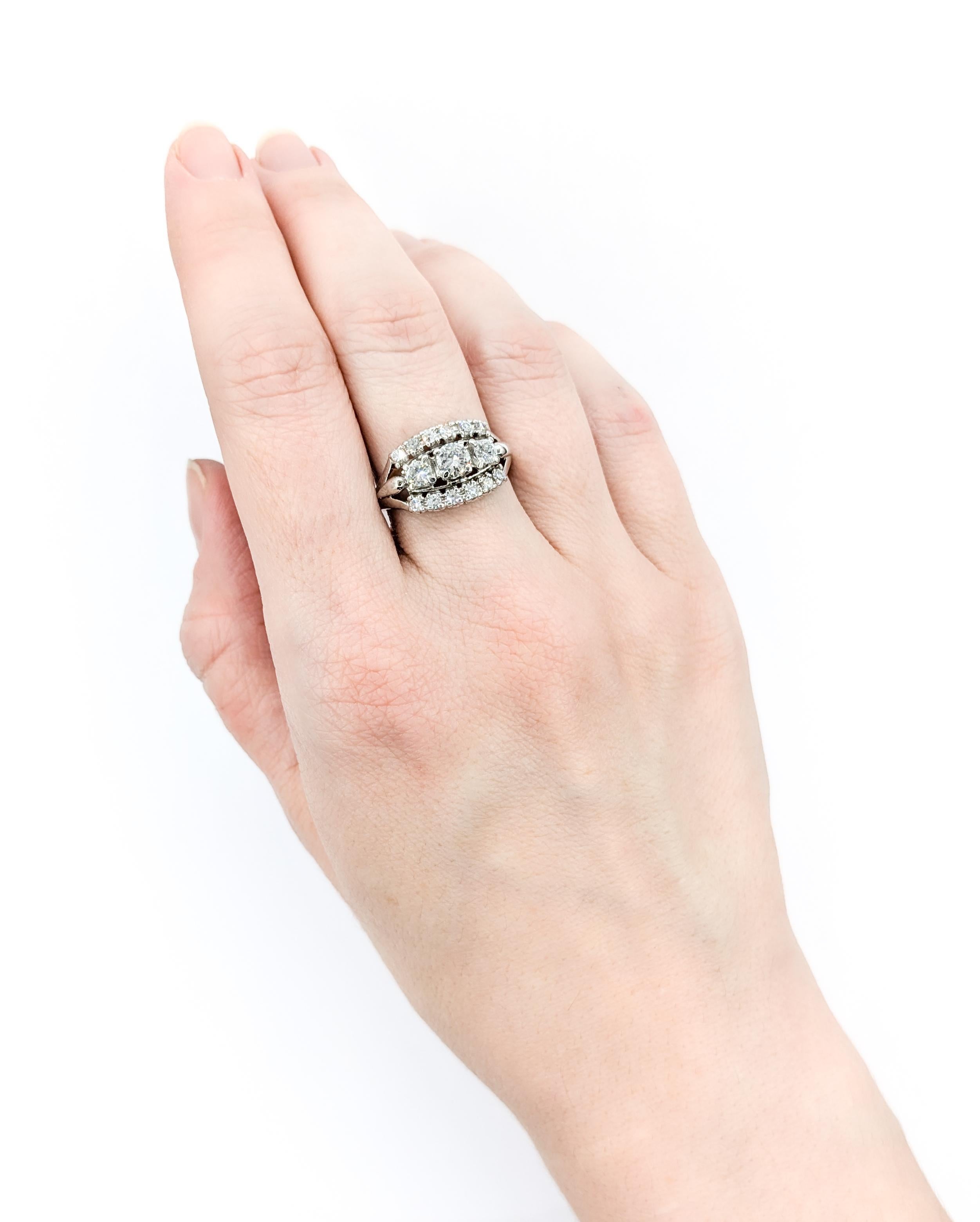 Vintage 3-Stein-Diamant-Akzent-Ring aus Weißgold 6