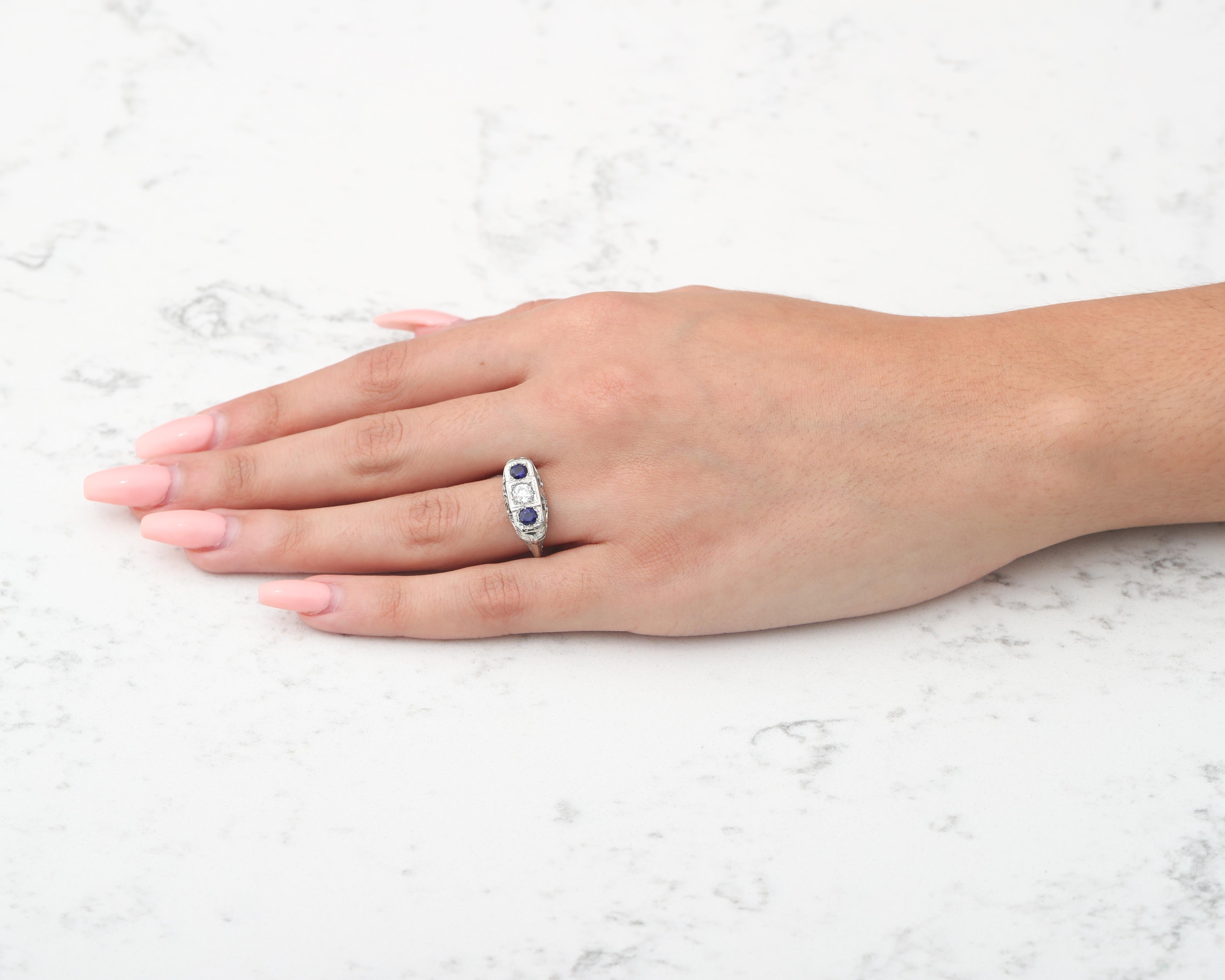 Women's Vintage 3-Stone Diamond and Sapphire Platinum Filigree Art Deco Ring