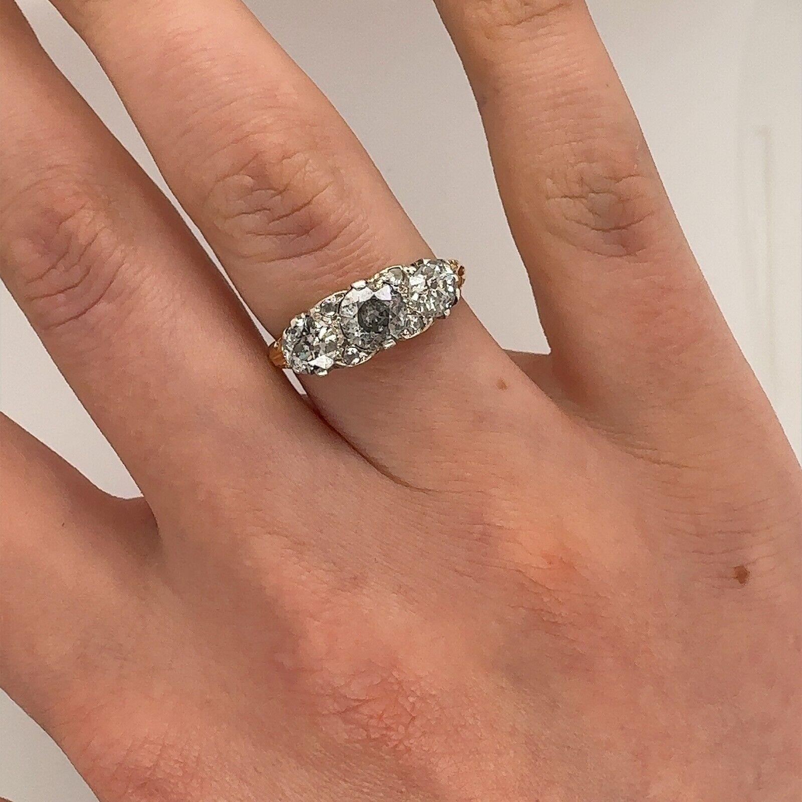 Anillo de diamantes vintage de 3 piedras 1,70 ct Diamantes de talla victoriana en oro amarillo de 18 ct 2