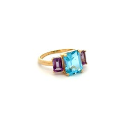 Vintage 3 Stone Emerald Cut Topaz and Amethyst Gold Band Ring