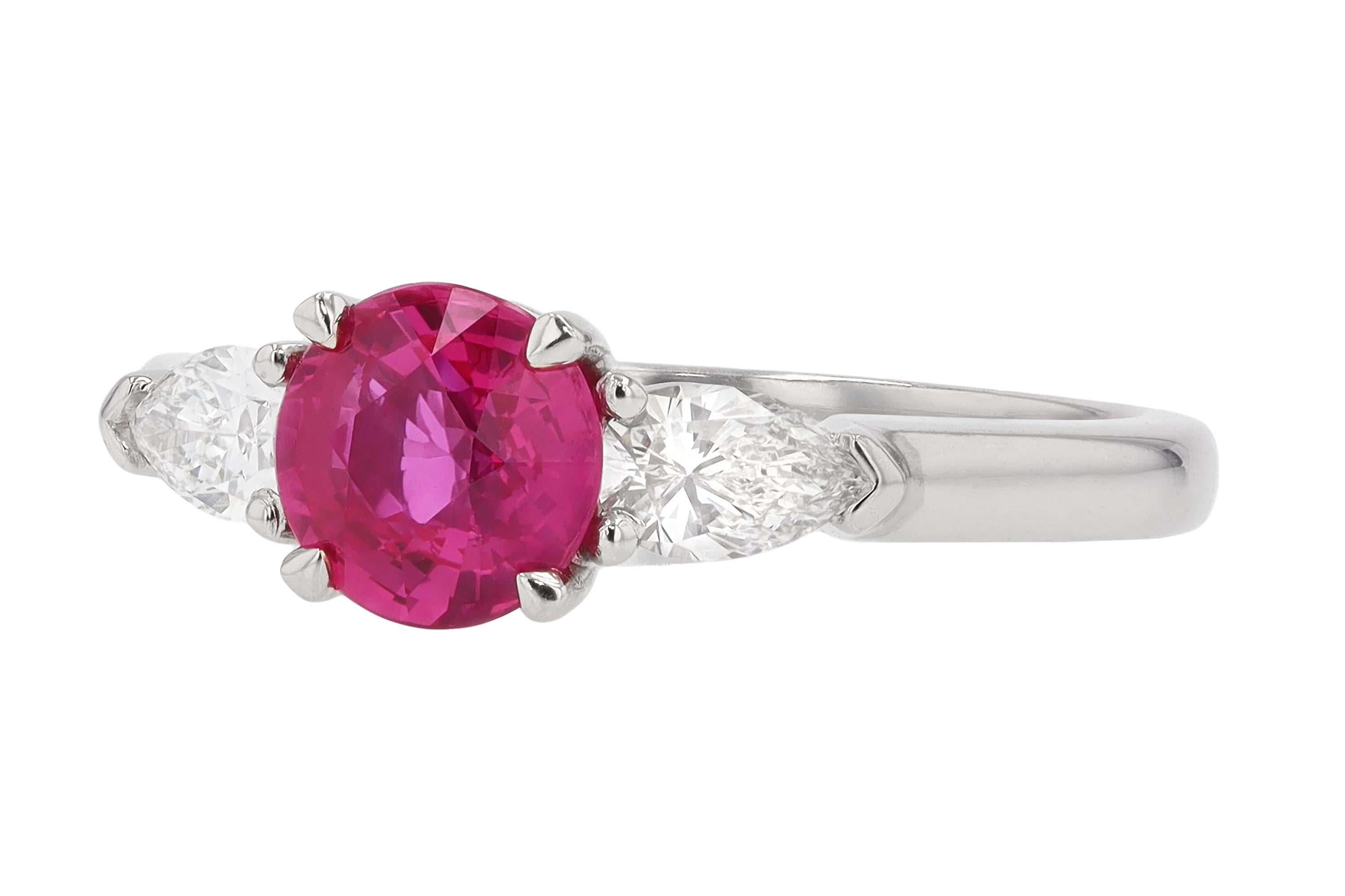 Vintage 3 Stone Ruby Diamond Gemstone Engagement Ring In Excellent Condition For Sale In Santa Barbara, CA