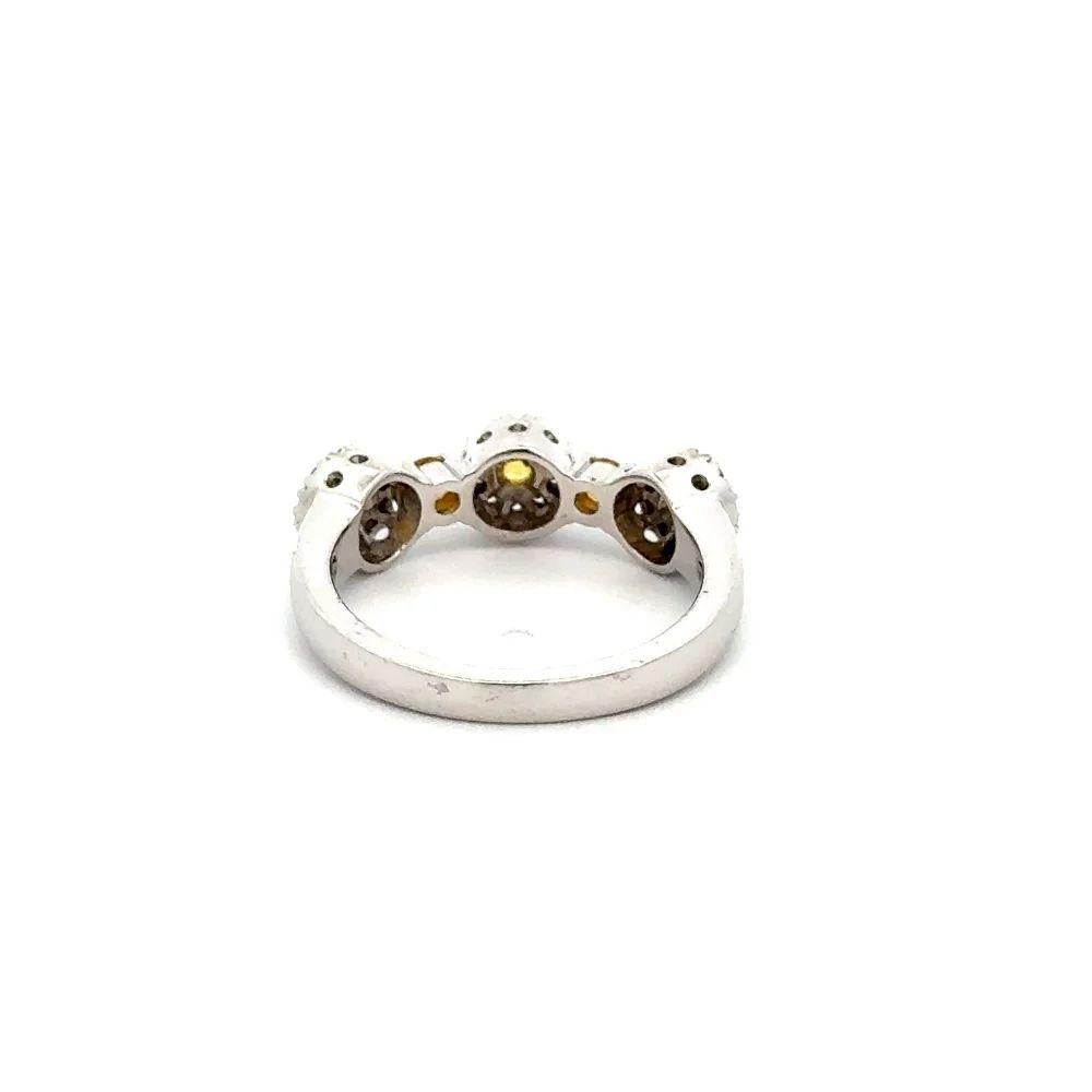 Vintage 3 Stone Yellow Sapphire and RBC Diamond Gold Band Ring In Excellent Condition For Sale In Montreal, QC