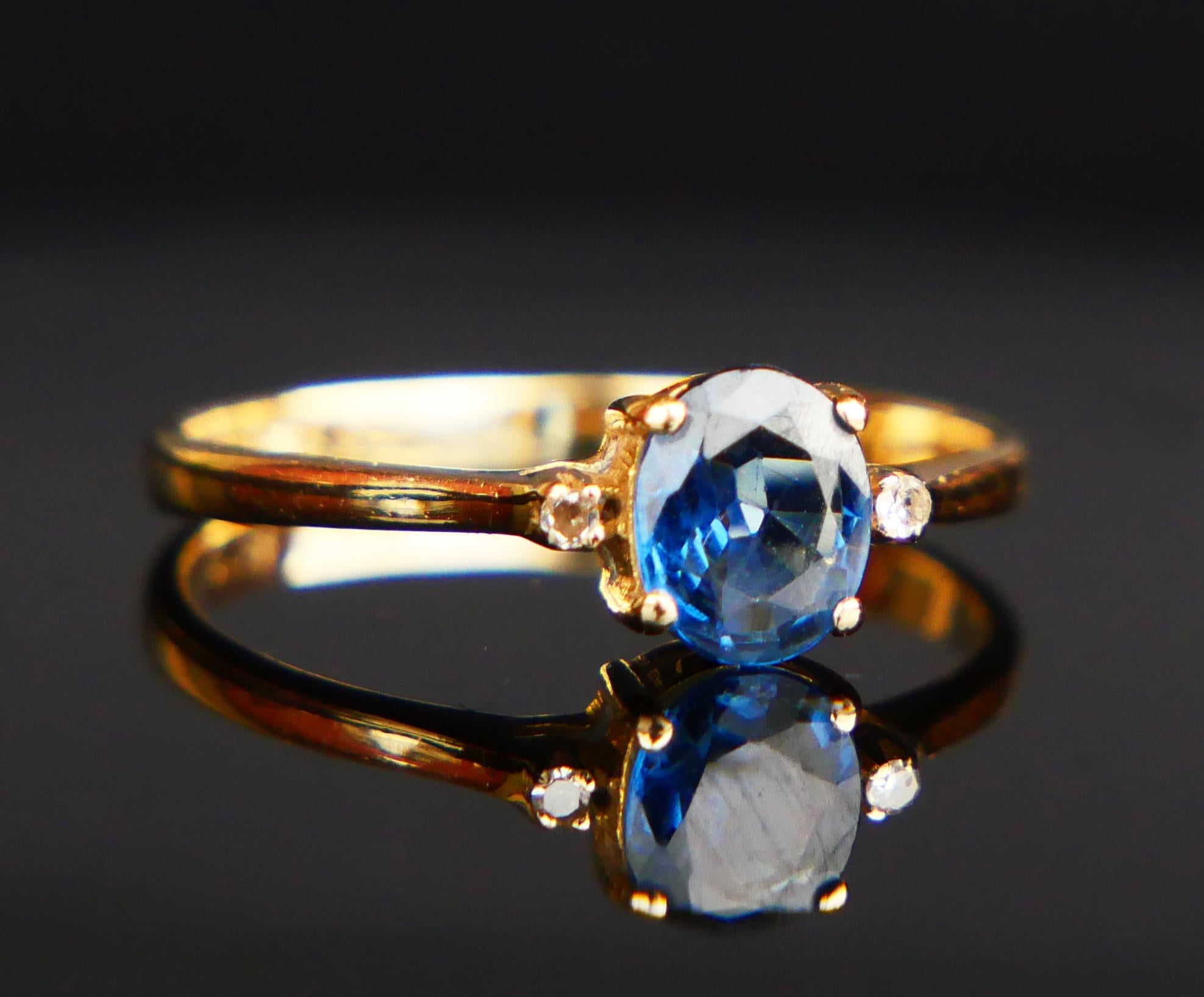 Vintage 3 Stones Ring natural 0.75ct Sapphire Diamonds 14K Gold ØUS6 / 1.6gr For Sale 4