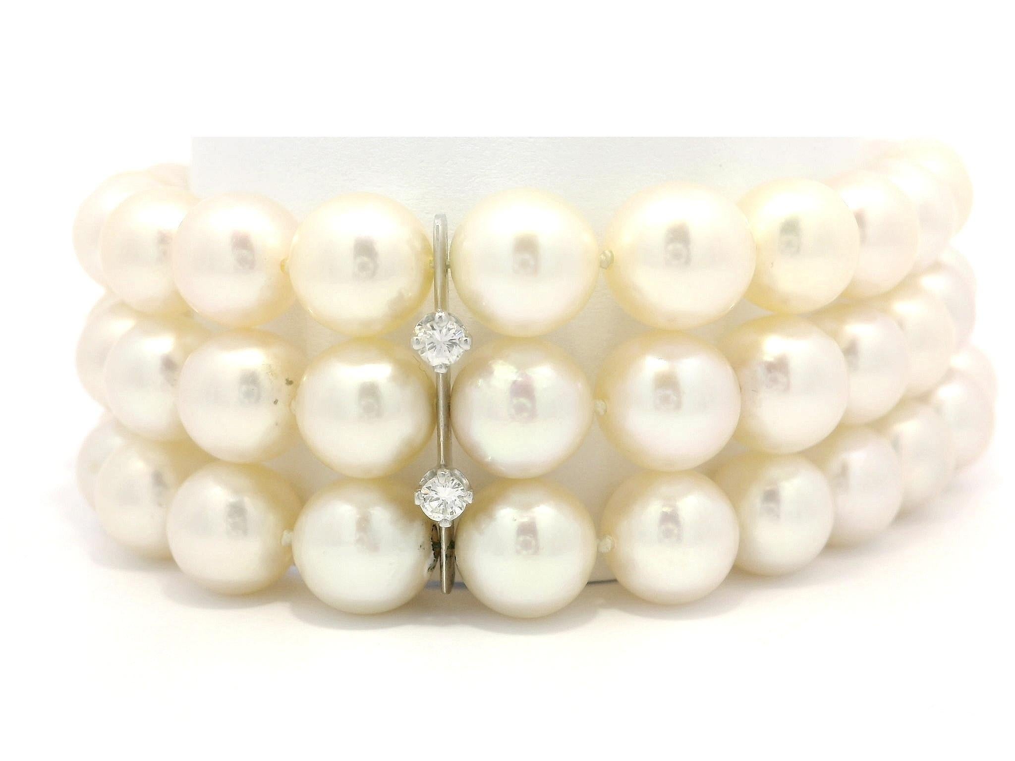 Vintage 3 Strand Pearl Bracelet w/ Diamond White Gold Bars & Slide Clasp For Sale 4