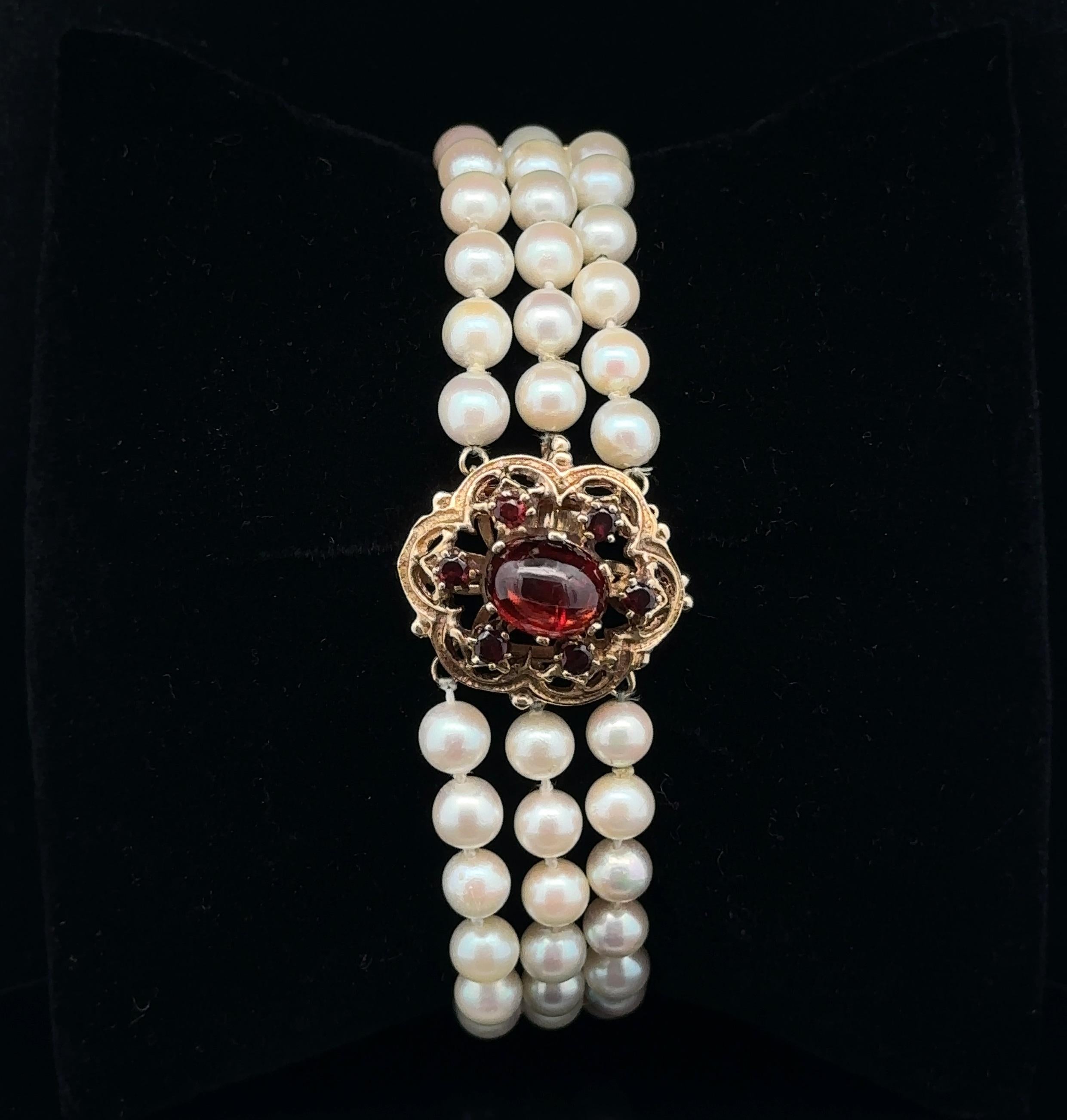 Bead Vintage 3 Strand Pearl Bracelet w/ Yellow Gold Bars Cabochon Garnet Clasp For Sale