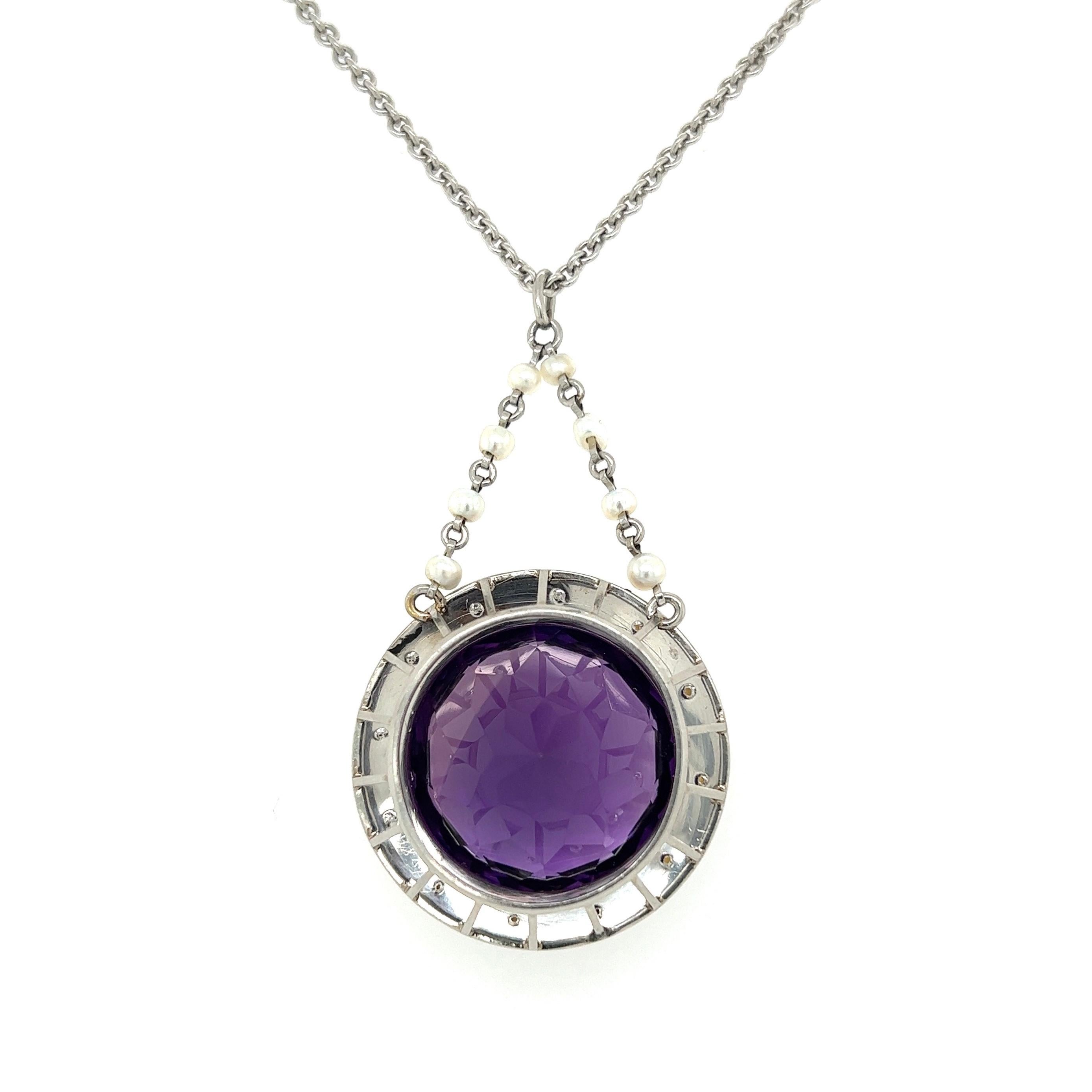 Vintage-Halskette mit 30 Karat Amethyst, Onyx und Perle, Nachlass-Schmuck im Zustand „Hervorragend“ im Angebot in Montreal, QC