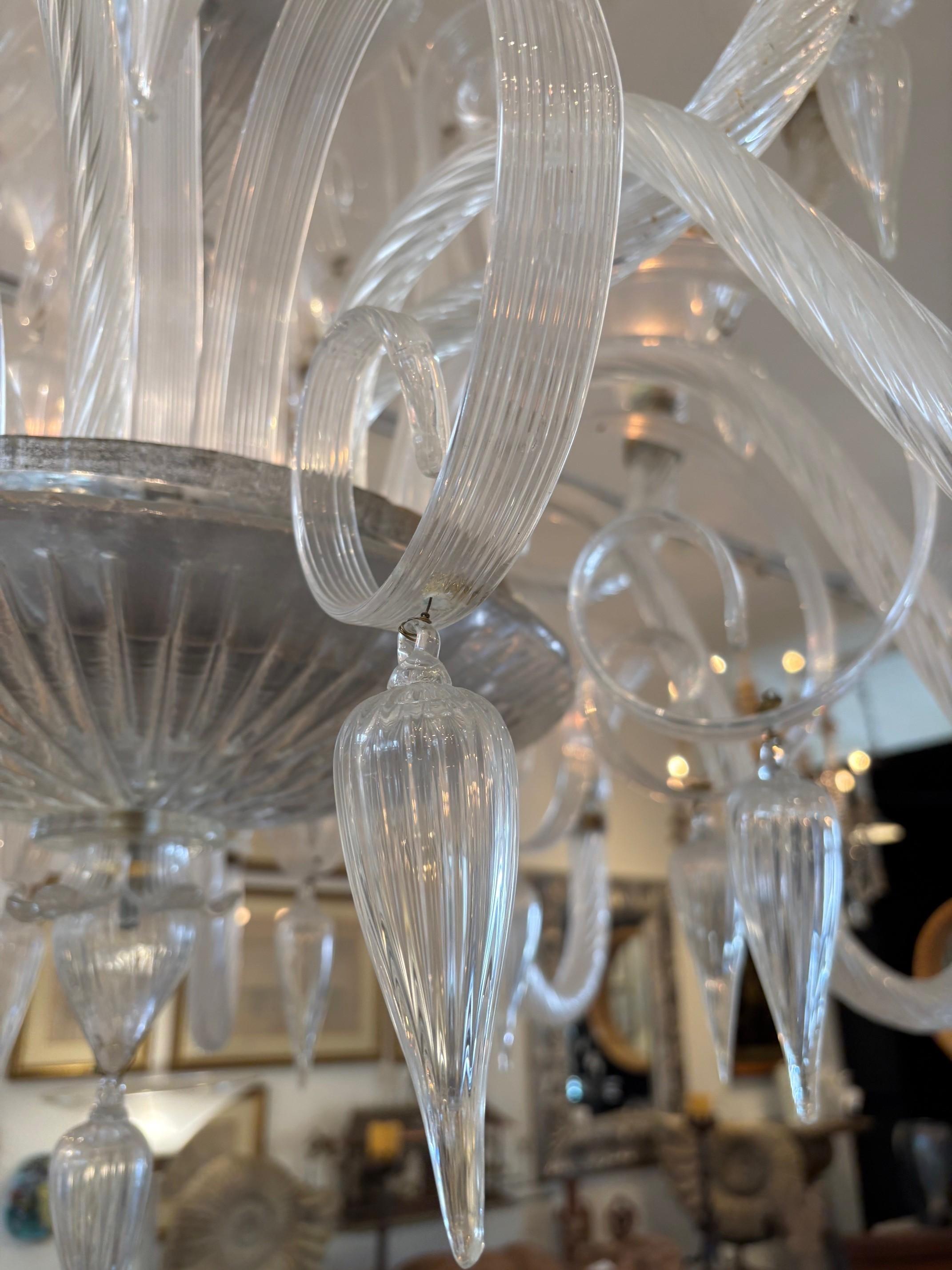 Lampadario d'epoca a 30 luci di Murano in vendita 5