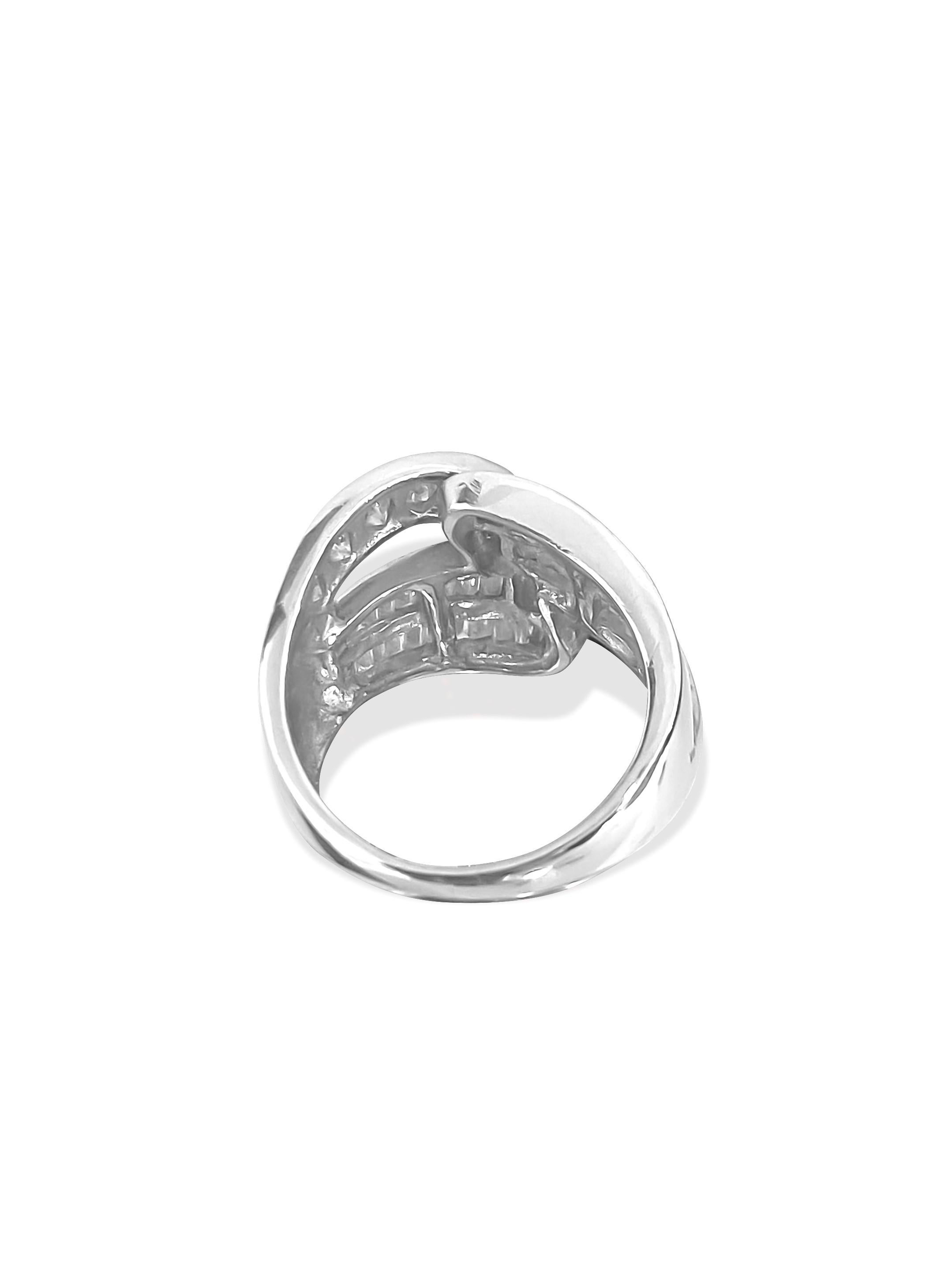 Round Cut Vintage 3.00 Carat Diamond Wedding Ring 14 Karat White Gold For Sale