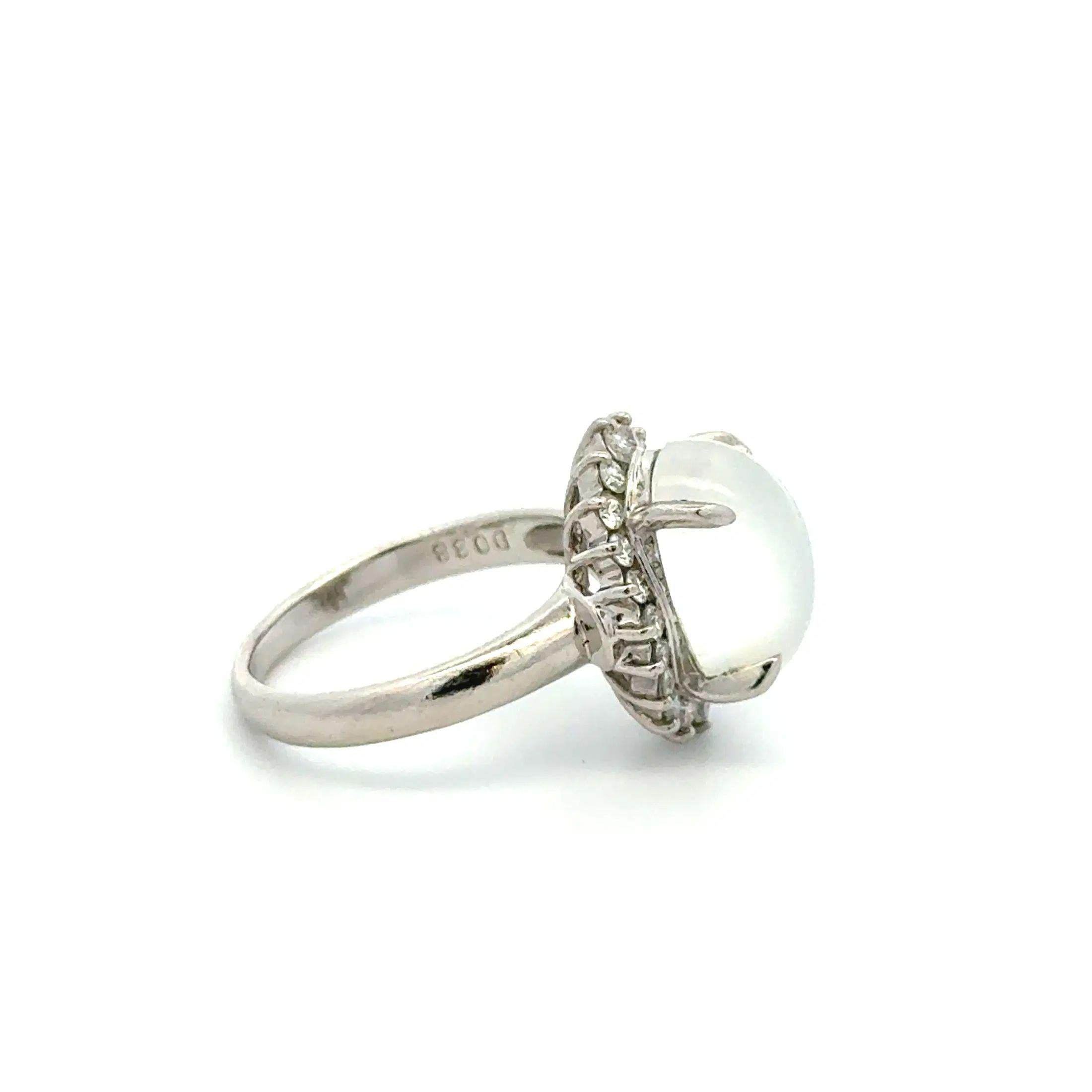 Bague vintage en platine avec pierre de lune de 3,00 carats et diamant RBC Pour femmes en vente