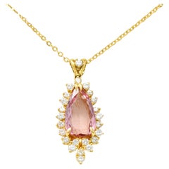 Vintage 3.00 Carats Pink Topaz Diamond 18 Karat Yellow Gold Pear Drop Necklace
