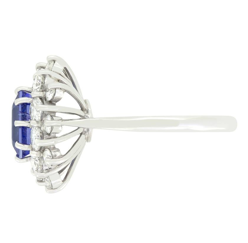 Taglio smeraldo Anello vintage con zaffiro e diamante da 3,00 ct, anni '70 circa in vendita