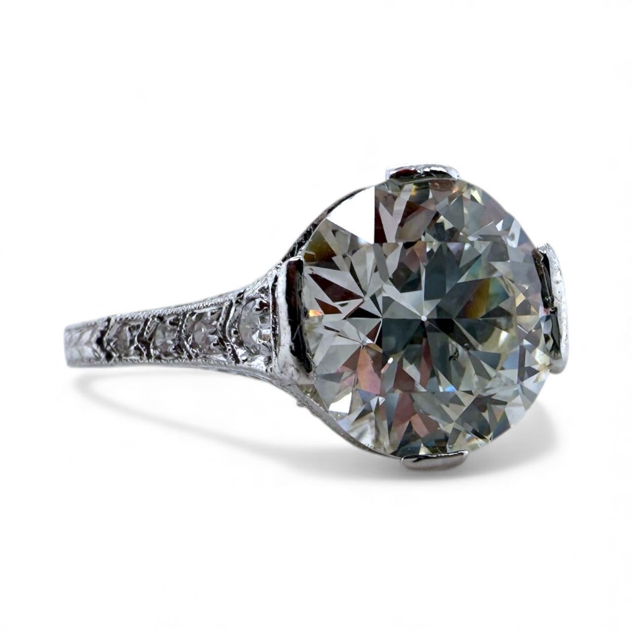 Anello di fidanzamento solitario con diamante vecchio taglio europeo vintage da 3,01 carati GIA in vendita 1