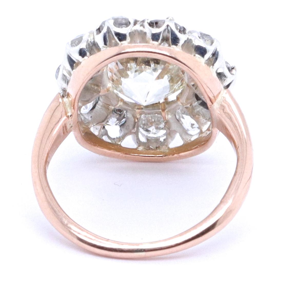 Vintage 3.02 Carat Old Mine Cut Diamond 18 Karat Gold Cluster Ring 1