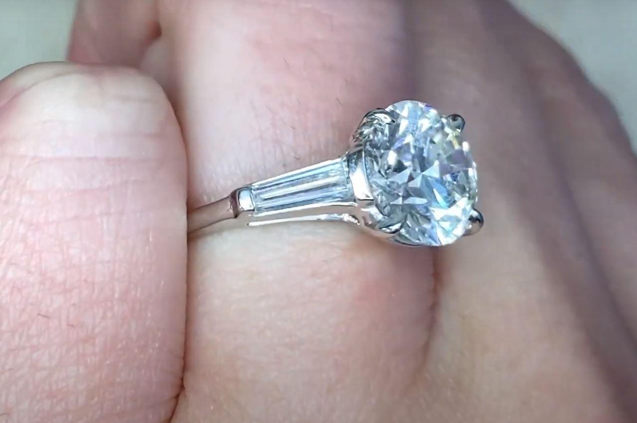 Round Cut Vintage 3.04ct Gia Round Brilliant Diamond Engagement Ring, circa 1960 For Sale