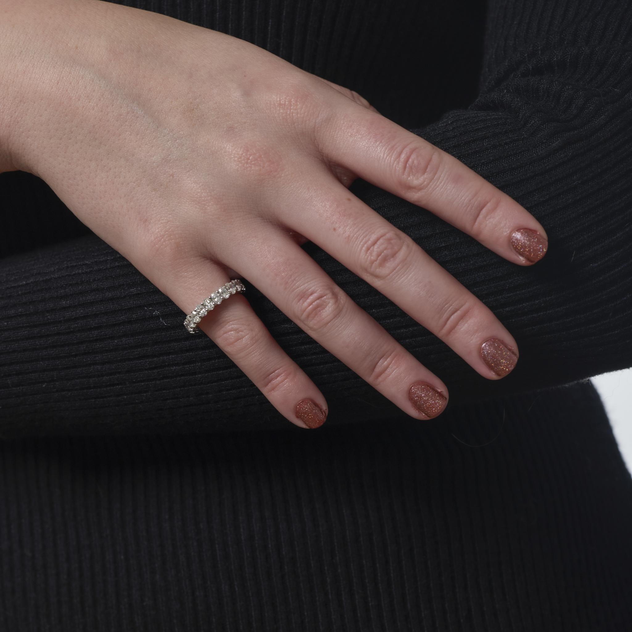 Women's Vintage 3.05 carat oval diamond 18k white gold eternity ring For Sale