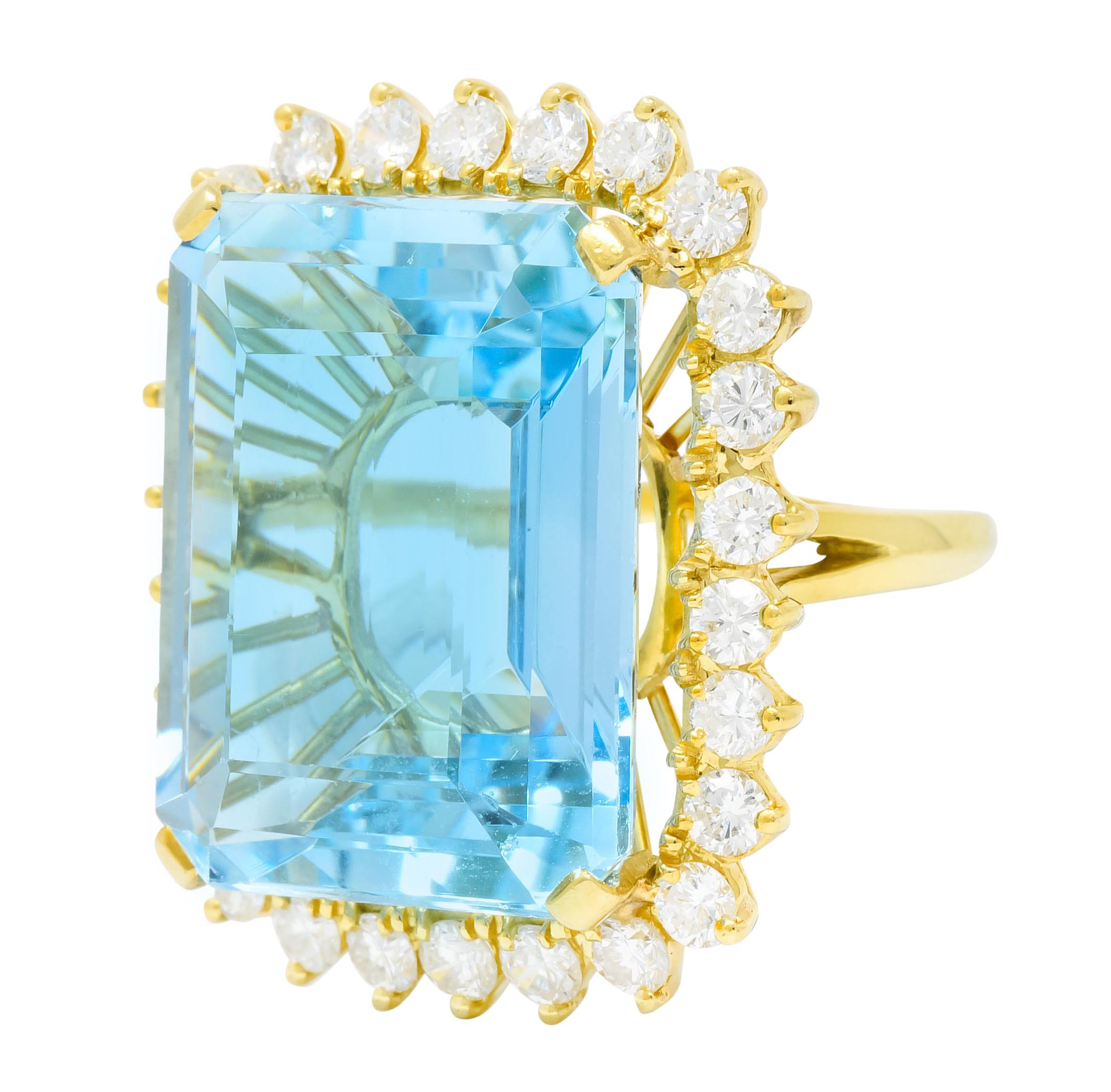 Women's or Men's Vintage 30.50 Carat Aquamarine Diamond 18 Karat Gold Cluster Cocktail Ring