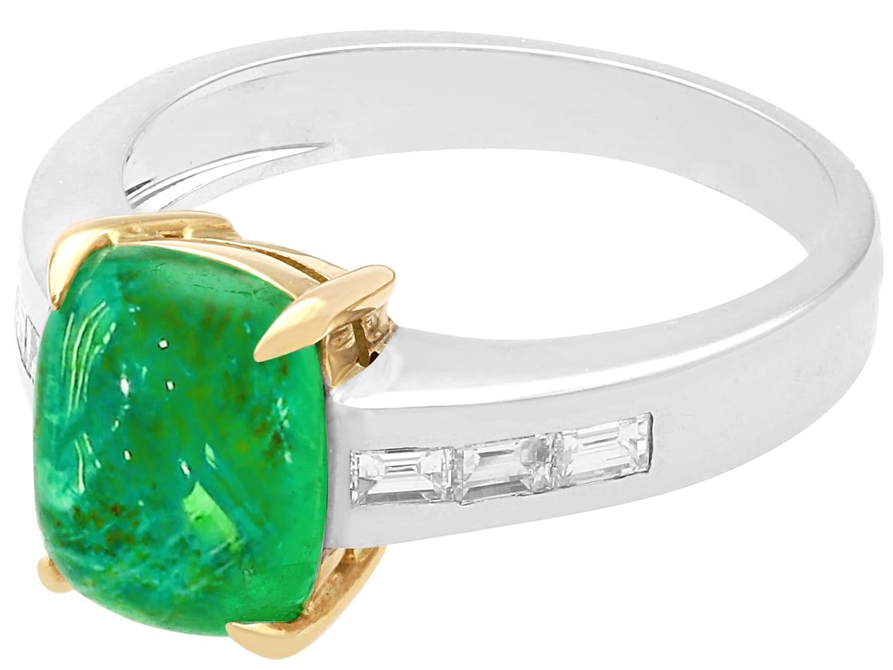 Cabochon Vintage 3.10 Carat Emerald and Diamond 18k White Gold Ring For Sale