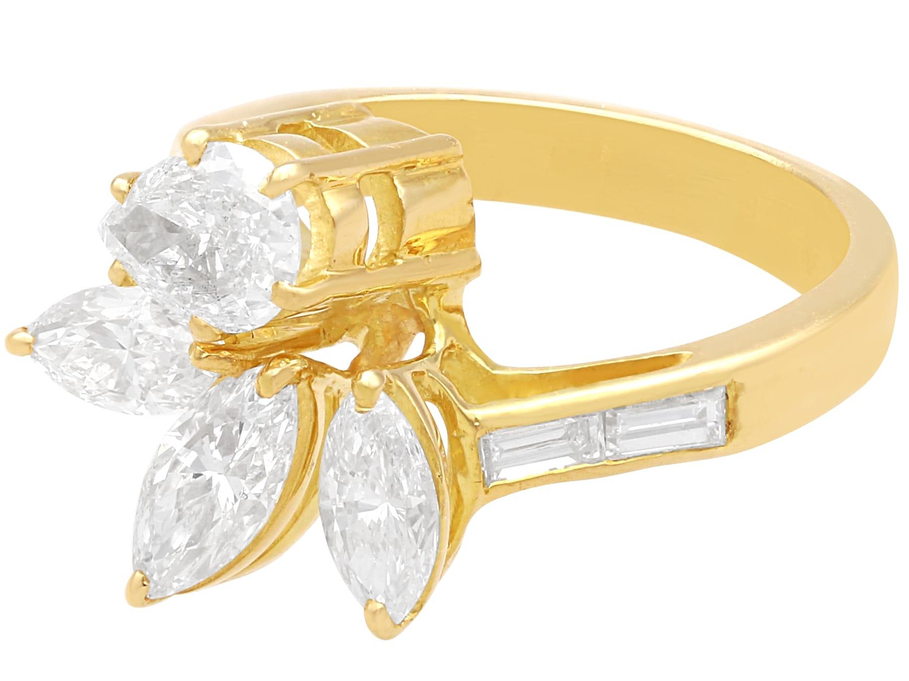 Women's or Men's Vintage 3.13 Carat Diamond and 18k Yellow Gold Dress Ring Circa 1980 For Sale