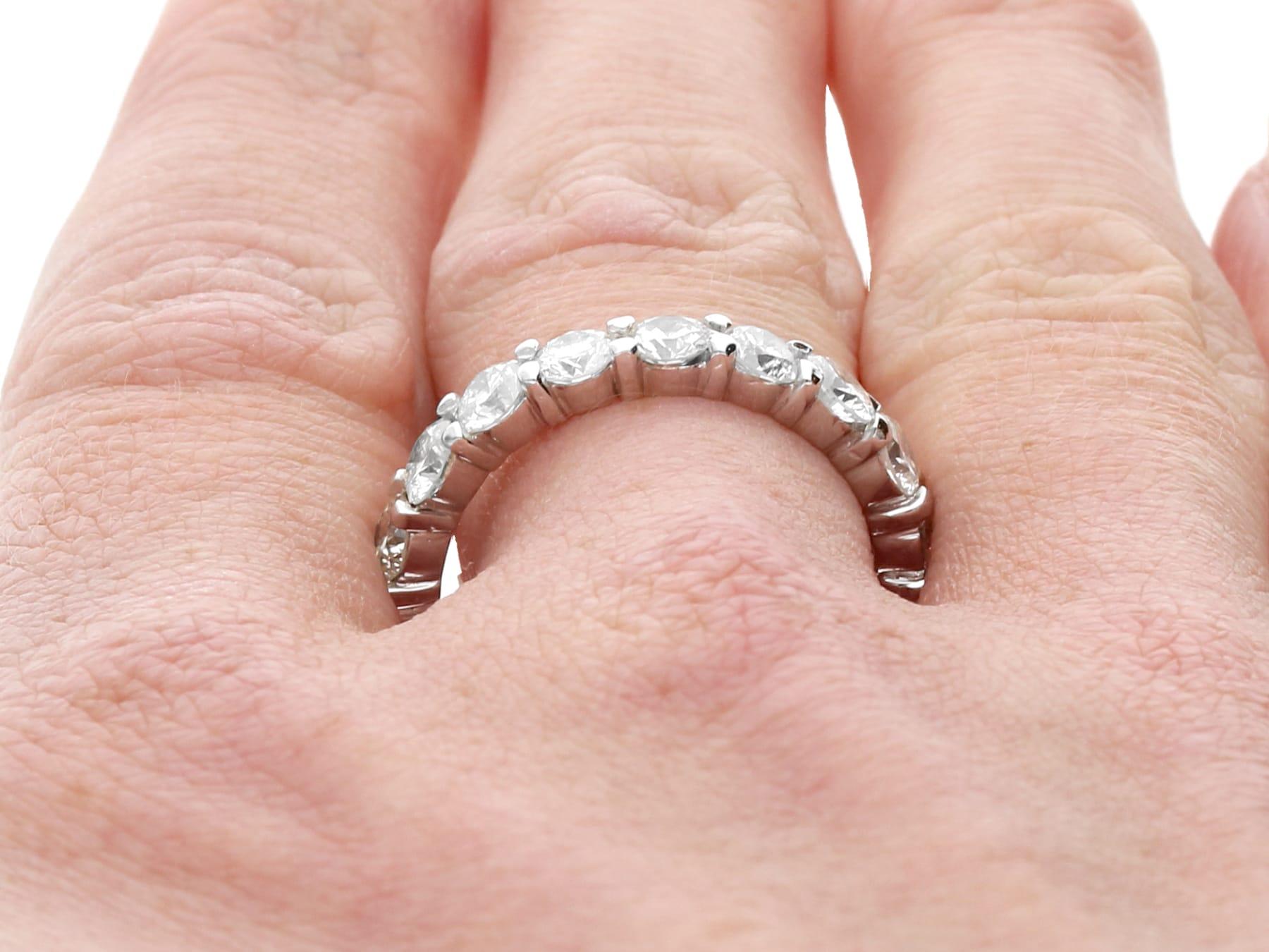 Vintage 3.15Ct Diamond and Platinum Full Eternity Ring Circa 1960 For Sale 4