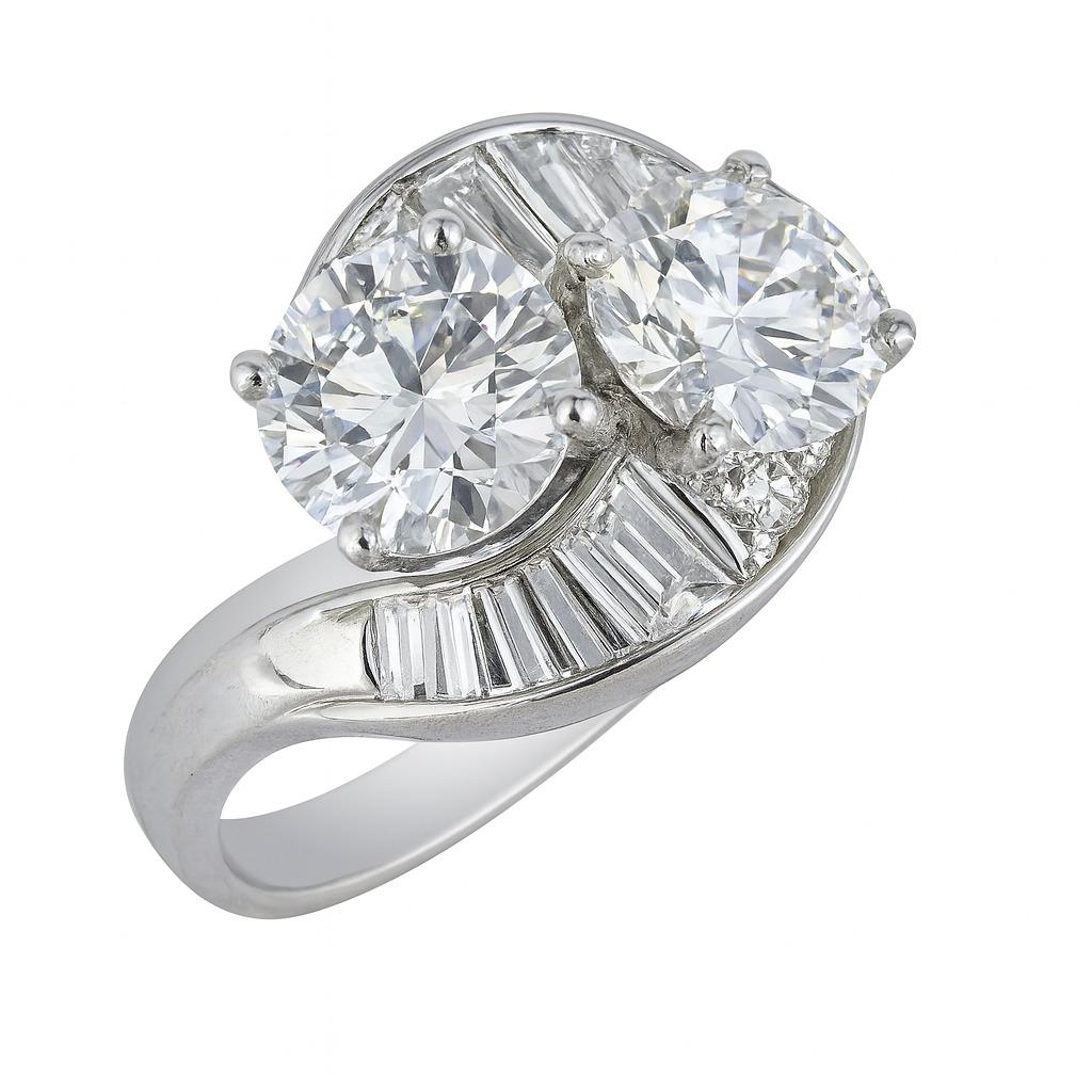 Old European Cut Vintage 3.16 Carat Transition Cut & 0.45 Carat Baguette Diamond Platinum Ring For Sale