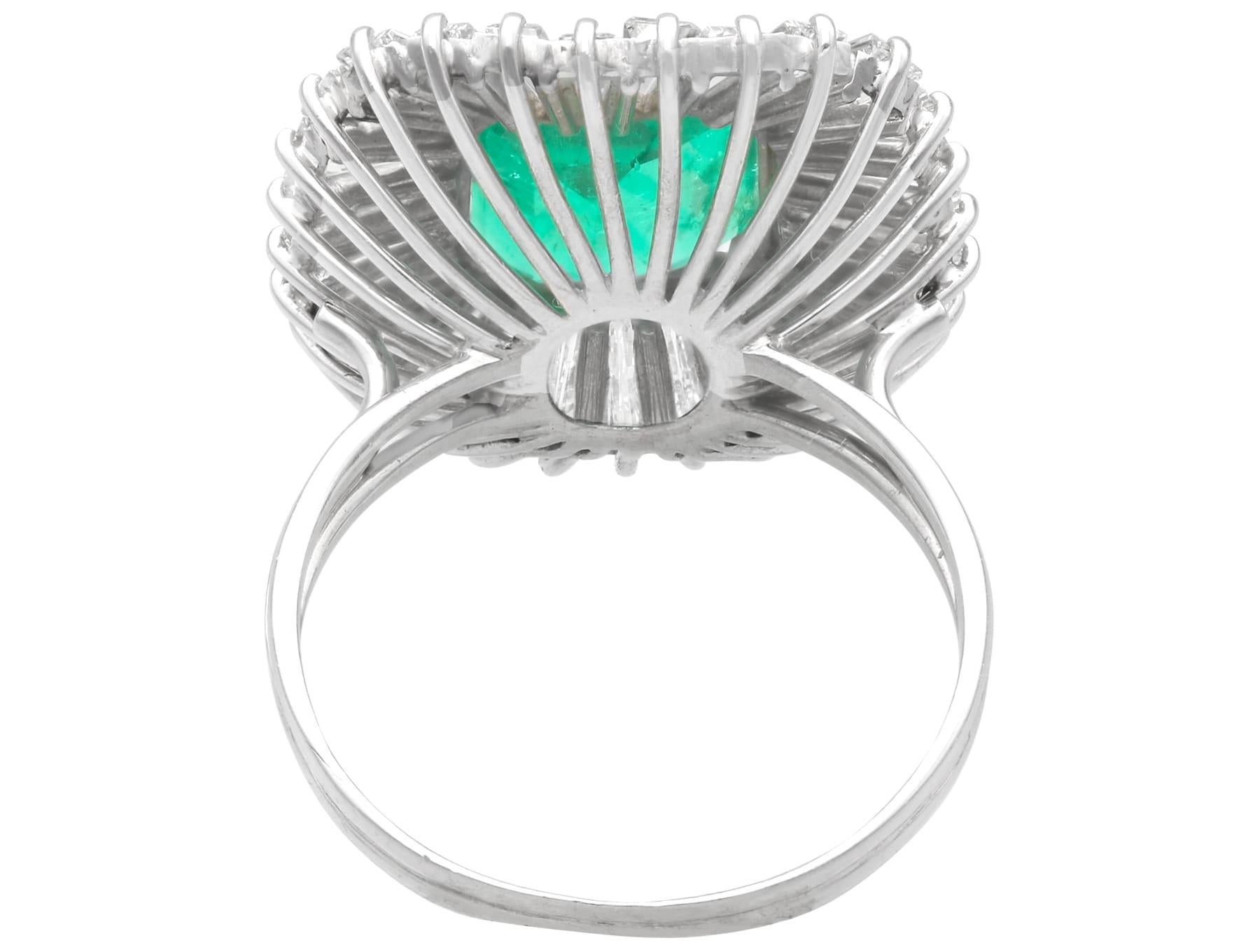Platin-Ballerina-Ring mit 3,20 Karat Smaragd und 4,10 Karat Diamant, Vintage, um 1950 für Damen oder Herren im Angebot