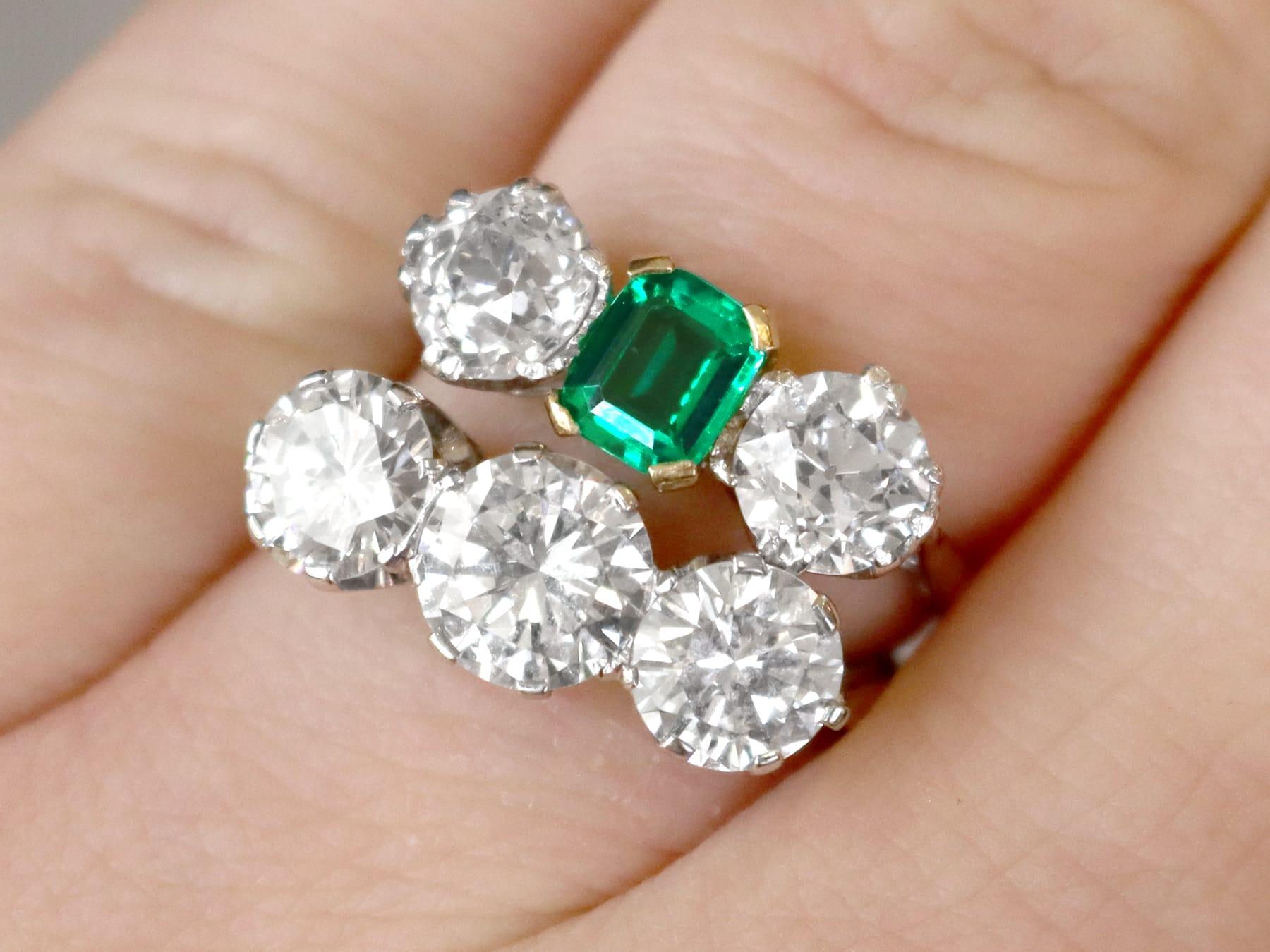 Round Cut Vintage 3.23 Carat Diamond and 18k White Gold Trilogy Ring Circa 1960 For Sale