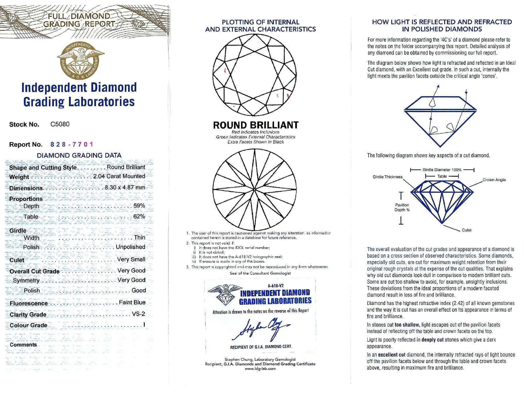 Vintage 3.39 Carat Diamond and Platinum Trilogy Ring For Sale 6