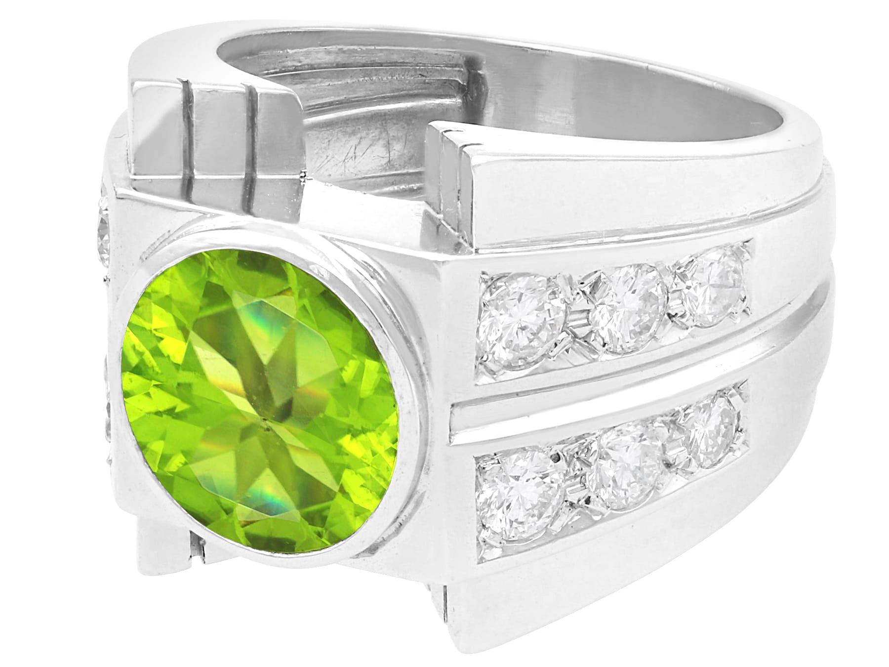 Round Cut Vintage 3.41 Carat Peridot and 1.20 Carat Diamond Platinum Cocktail Ring For Sale