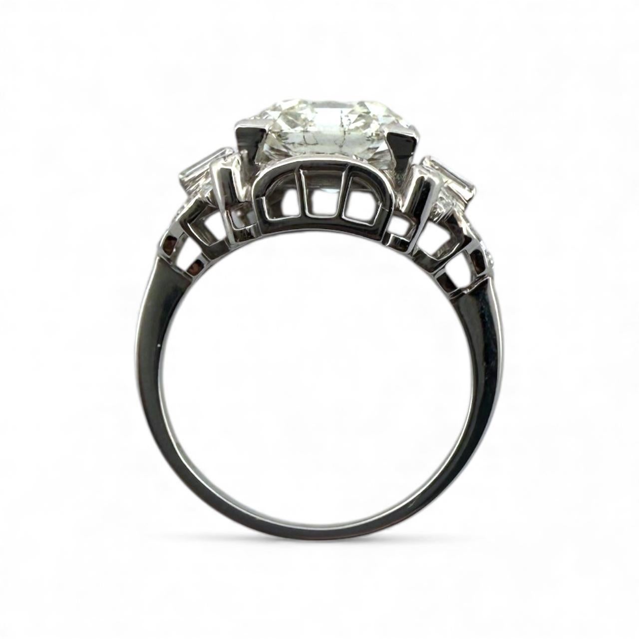 Vintage 3.43 Carat Asscher Cut Platinum Engagement Ring GIA For Sale 6