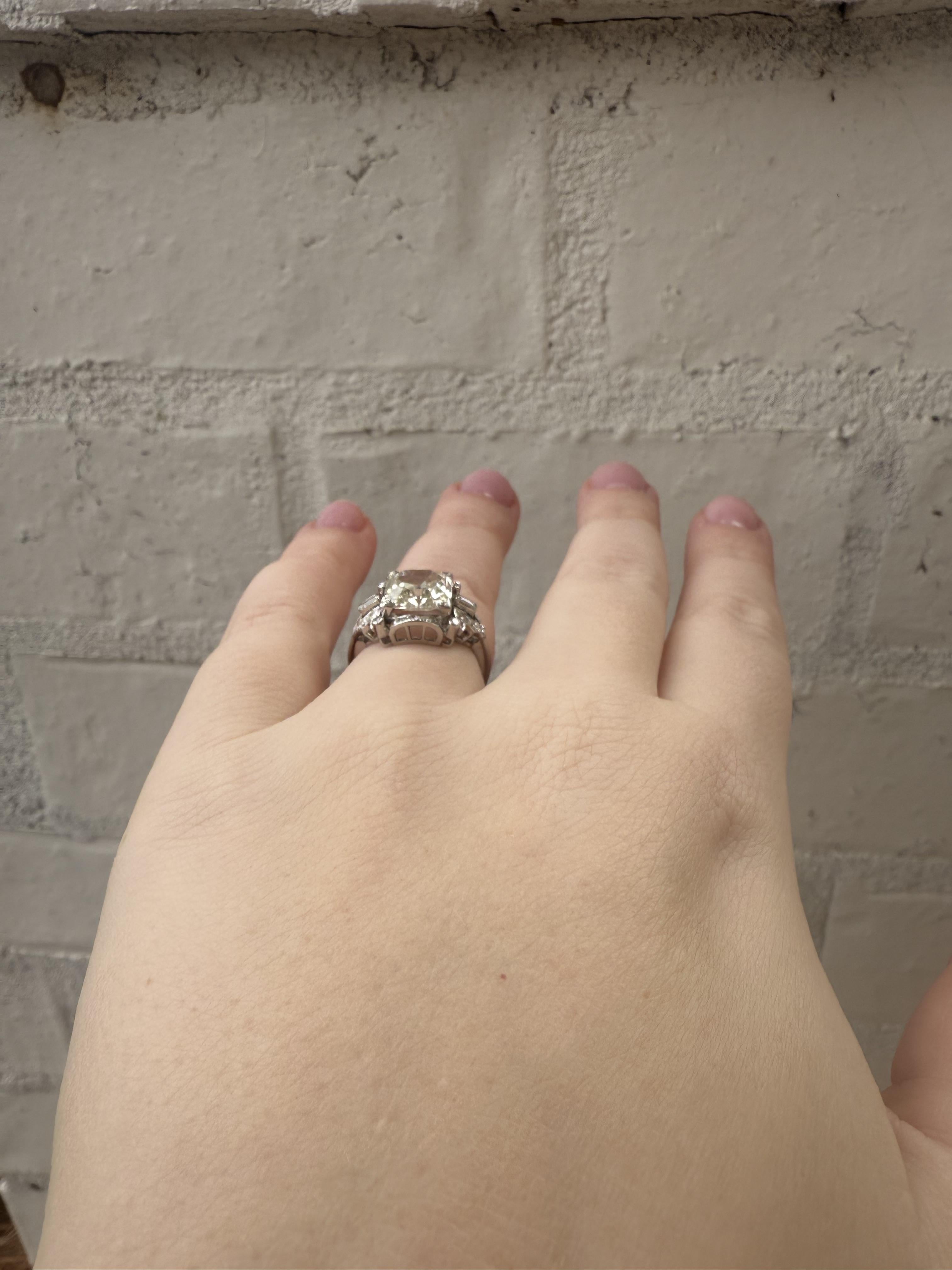 Art Deco Vintage 3.43 Carat Asscher Cut Platinum Engagement Ring GIA For Sale