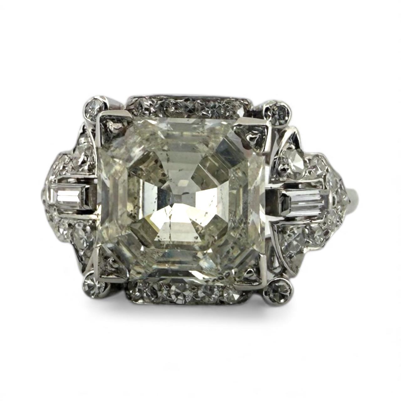 Vintage 3.43 Carat Asscher Cut Platinum Engagement Ring GIA In Excellent Condition For Sale In Montgomery, AL