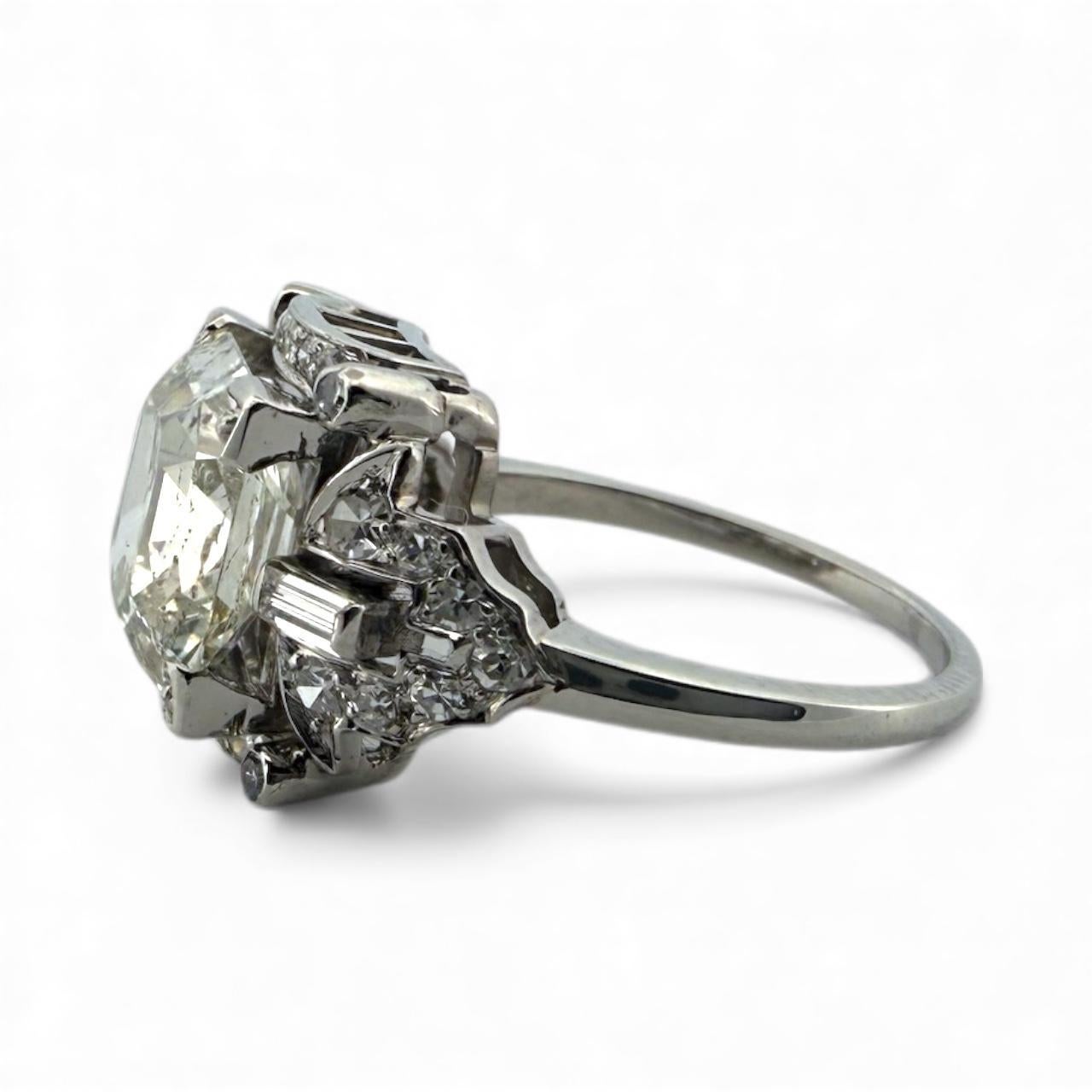 Vintage 3.43 Carat Asscher Cut Platinum Engagement Ring GIA For Sale 3