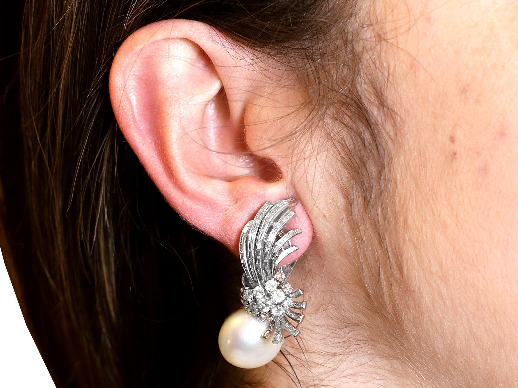 Boucles d'oreilles vintage en platine avec diamants de 3,46 carats et perle de culture, c. 1950 en vente 6