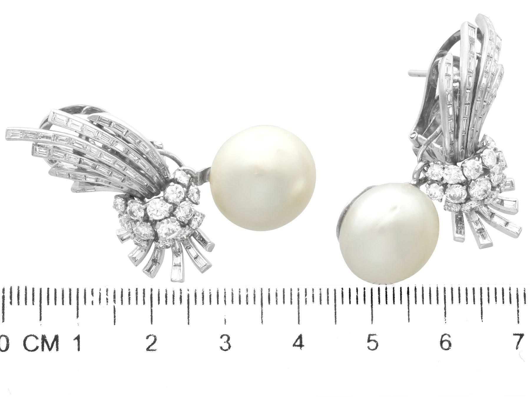 Platin-Ohrringe mit 3,46 Karat Diamanten und Zuchtperlen im Vintage-Stil, um 1950 im Angebot 1