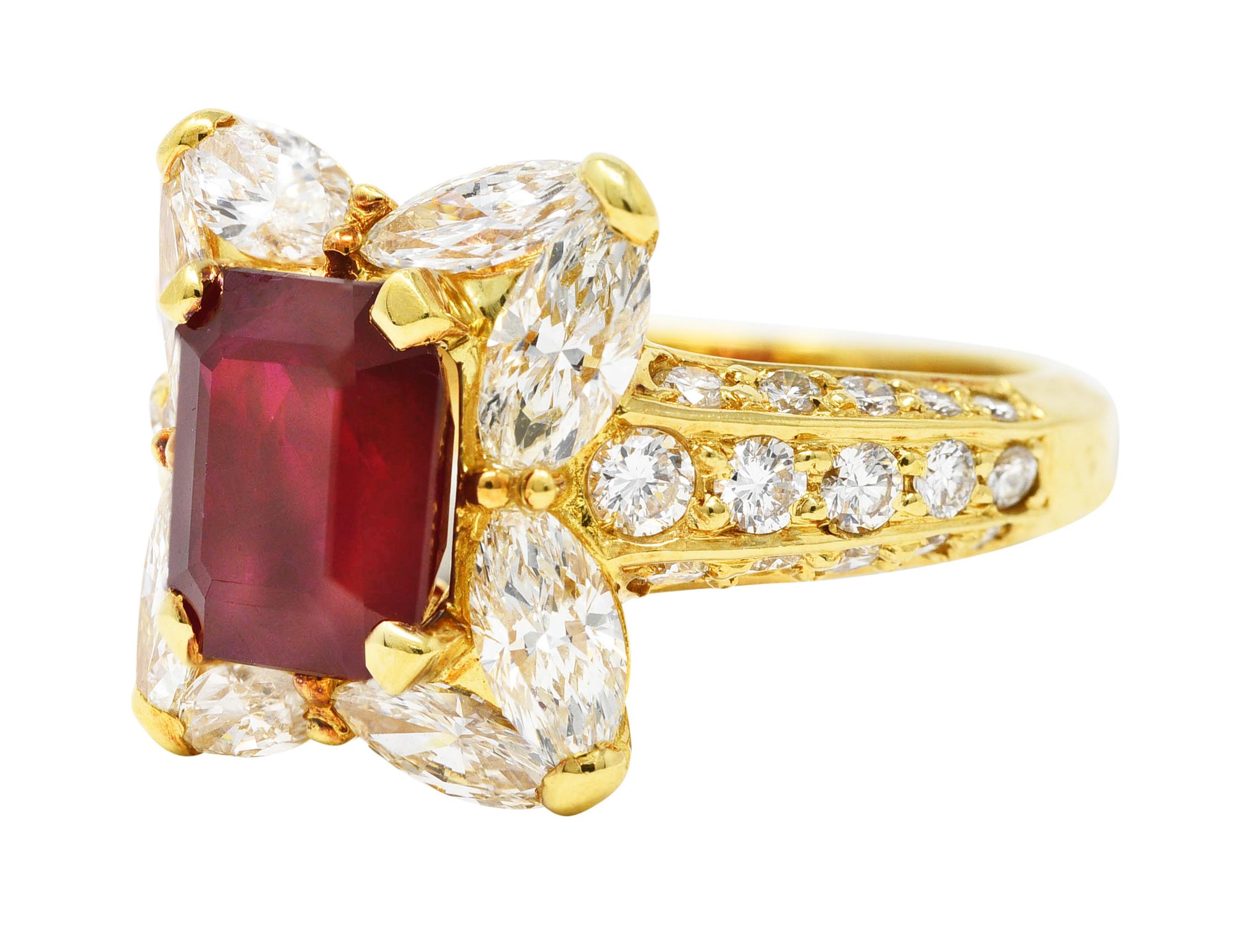Vintage 3.49 Carats Emerald Cut Ruby Diamond 18 Karat Yellow Gold Cluster Ring For Sale 2