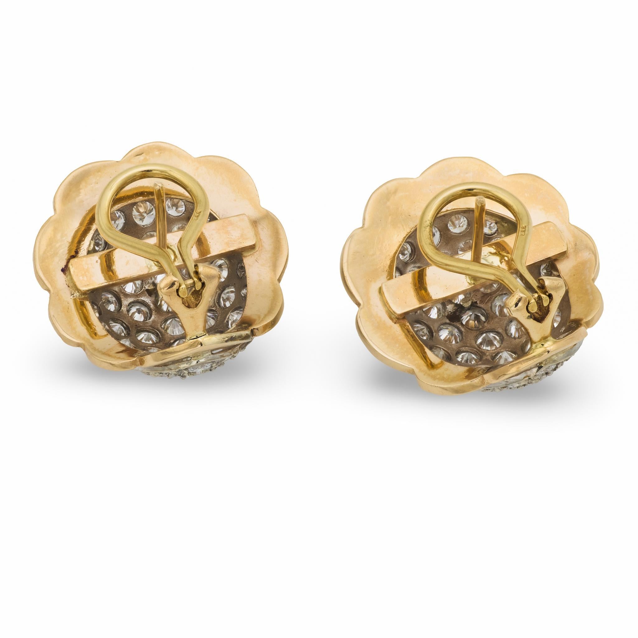 Vintage 3,50 Karat Diamant 14k Gelbgold pave Ohrringe im Angebot 1