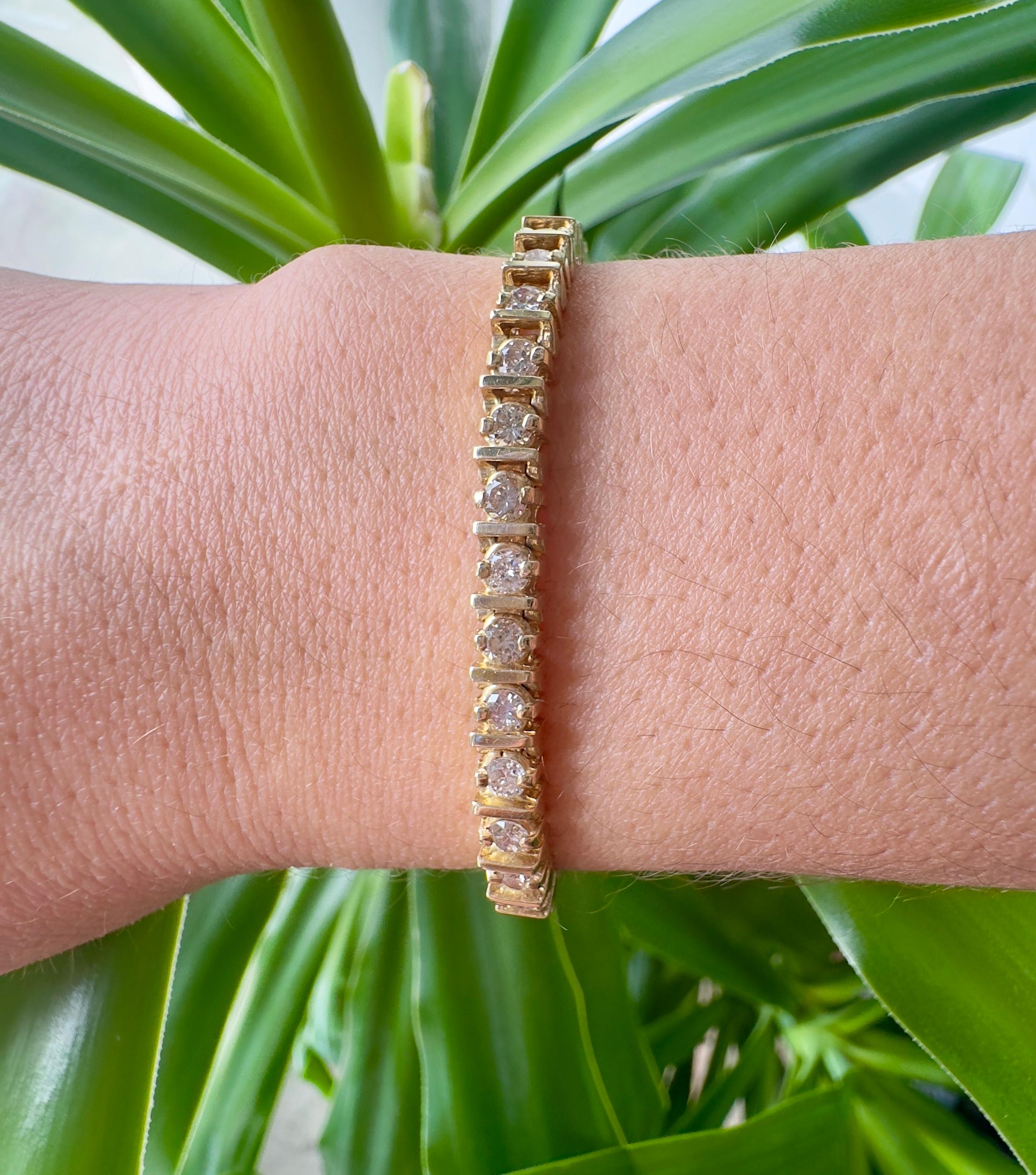 Bracciale tennis vintage con diamanti da 3,54 carati in oro giallo 14 carati In condizioni buone in vendita a Houston, TX