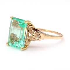 Vintage 3.58 Carat Pastel Green Colombian Emerald 14K Gold Solitaire Scroll Ring