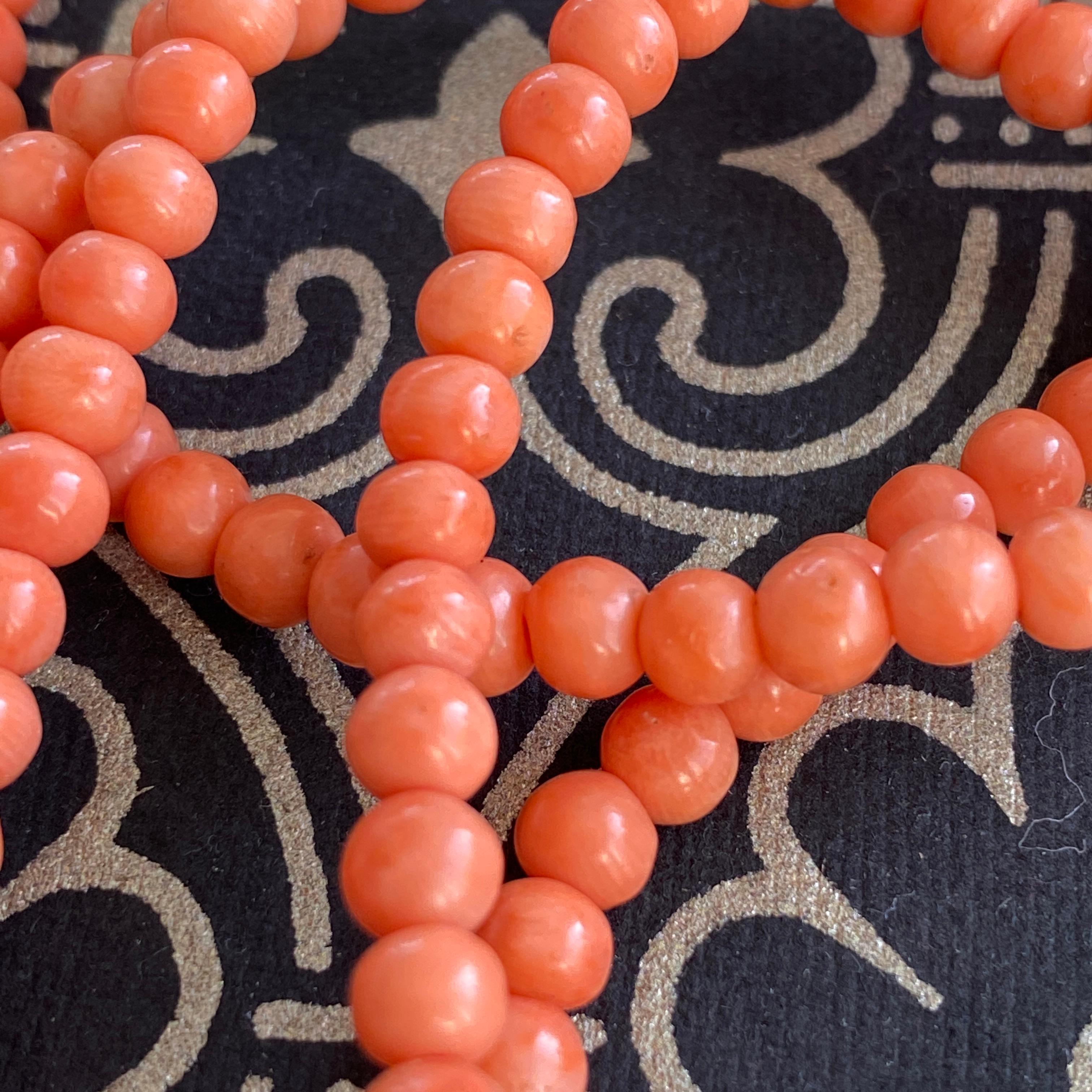 Vintage 36” Red Angel Skin Coral Bead Necklace For Sale 4