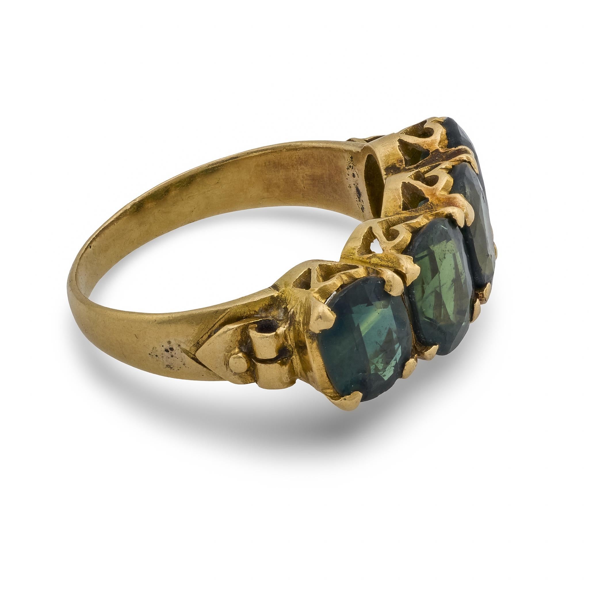 Anello vintage con 4 pietre e zaffiro verde da 3,60 carati In condizioni buone in vendita a Beverly Hills, CA