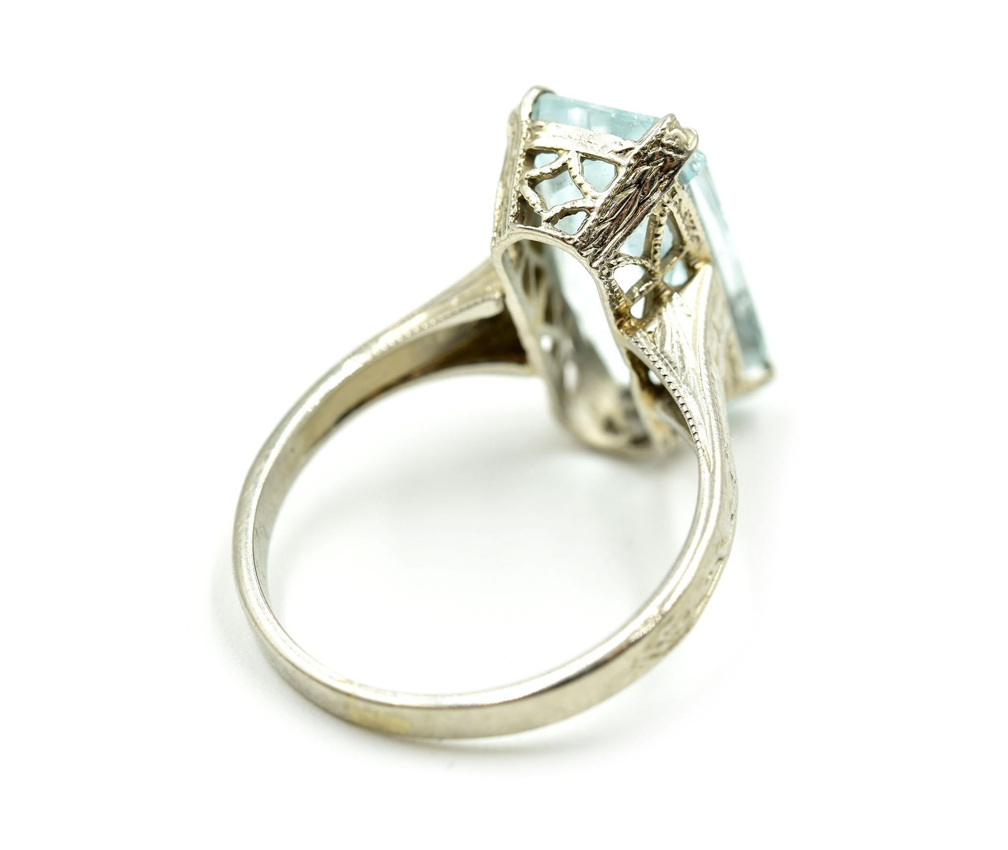 Art Deco Vintage 3.62 Carat Aquamarine Ring 14 Karat White Gold