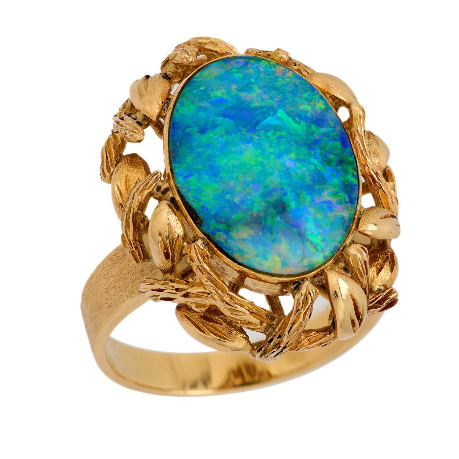 Vintage 3.65 carat opal 14k yellow gold cocktail ring